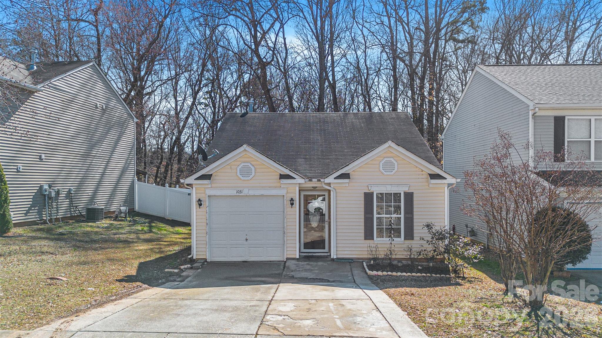 1031 Allegiance Drive Property Photo 2