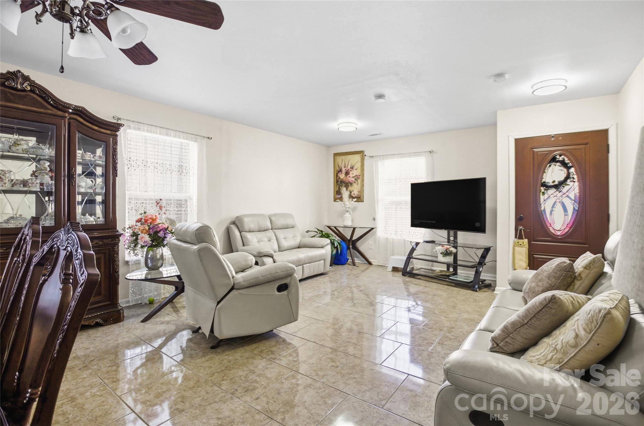 1031 Allegiance Drive Property Photo 8