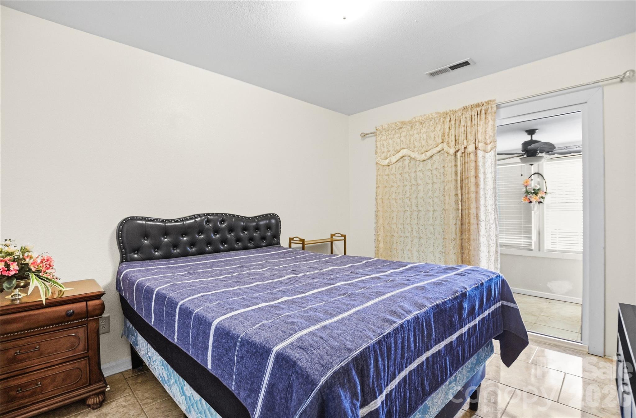 1031 Allegiance Drive Property Photo 16