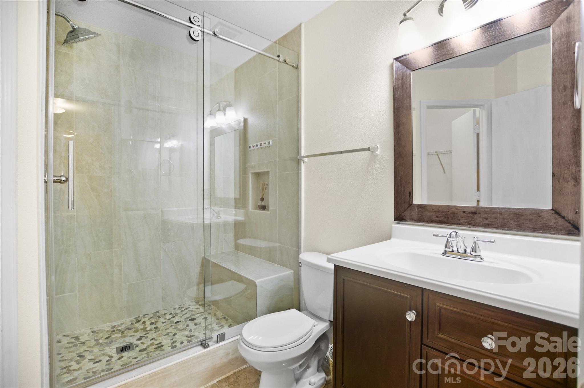 1031 Allegiance Drive Property Photo 17