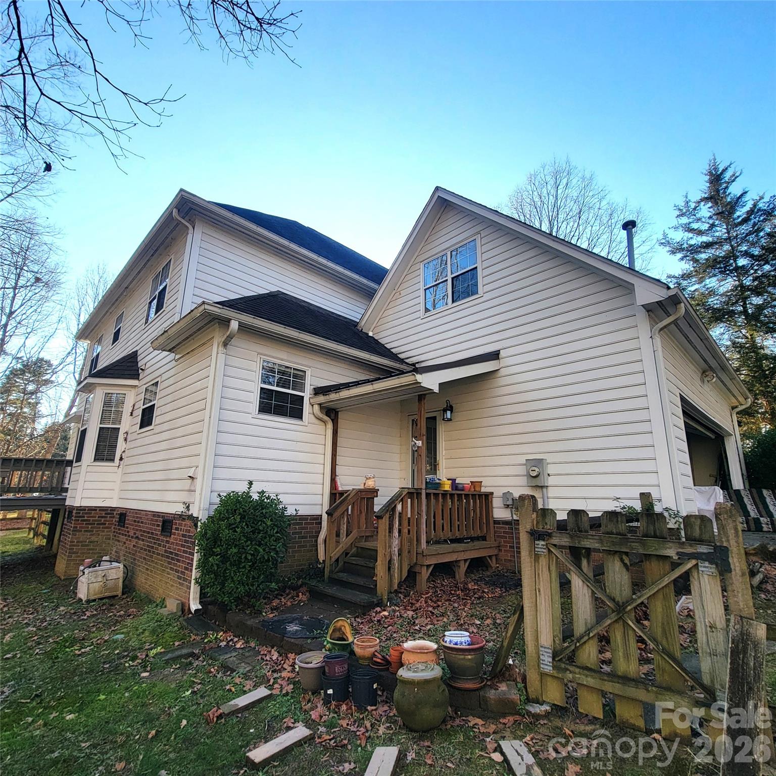 1009 Hunley Hill Court Property Photo 42