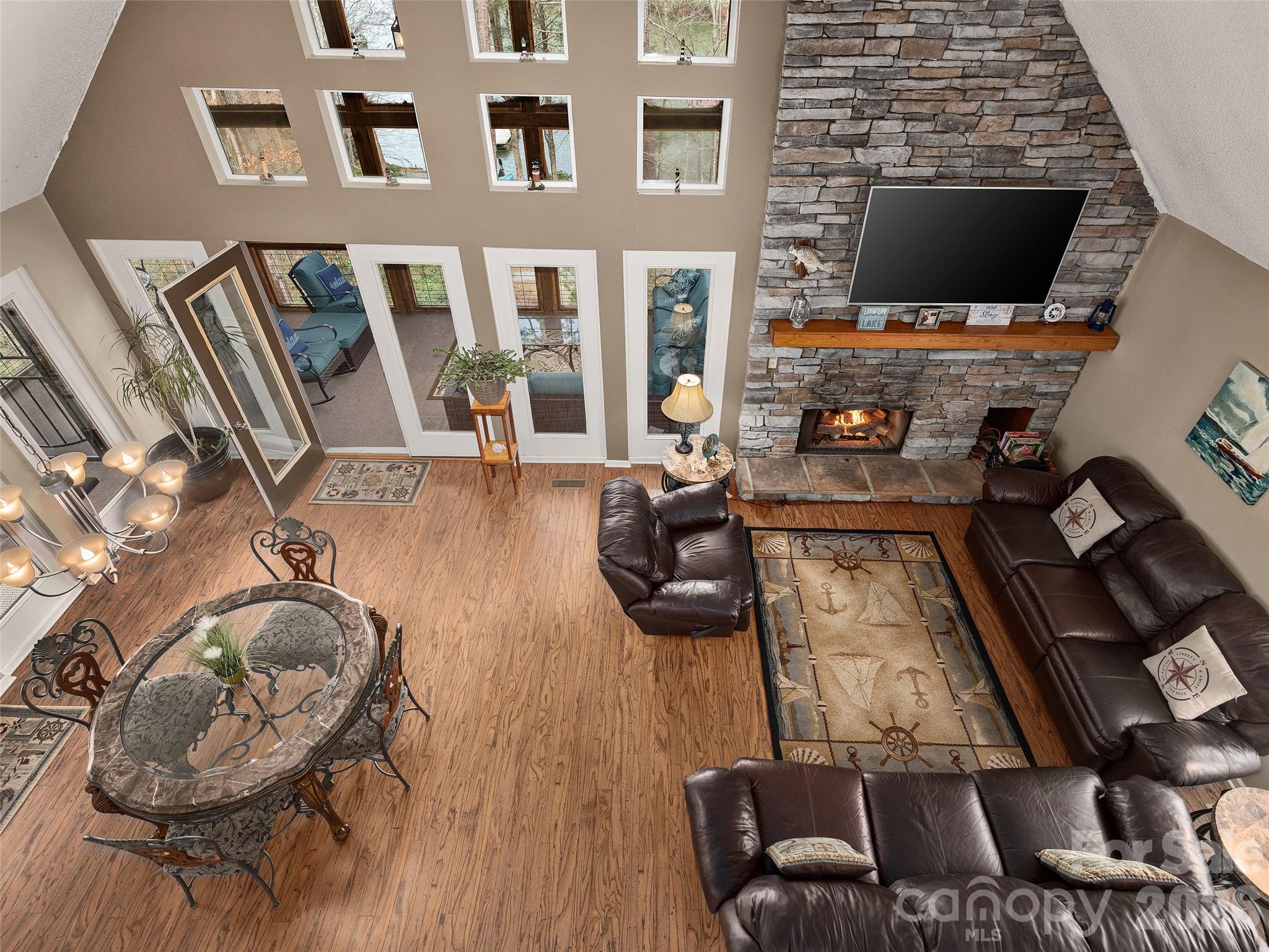 201 Hawk Ridge Drive Property Photo 32