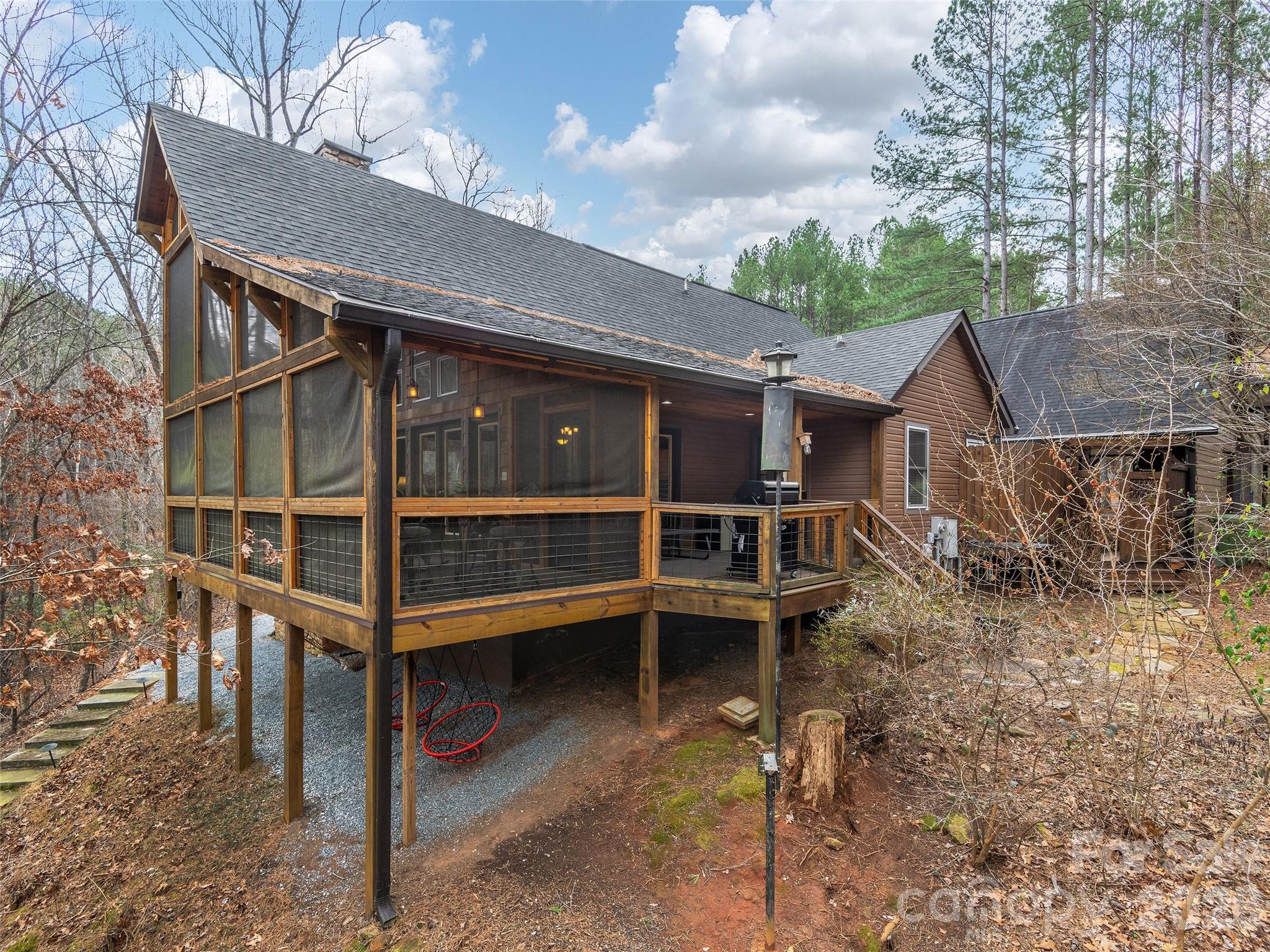 201 Hawk Ridge Drive Property Photo 38