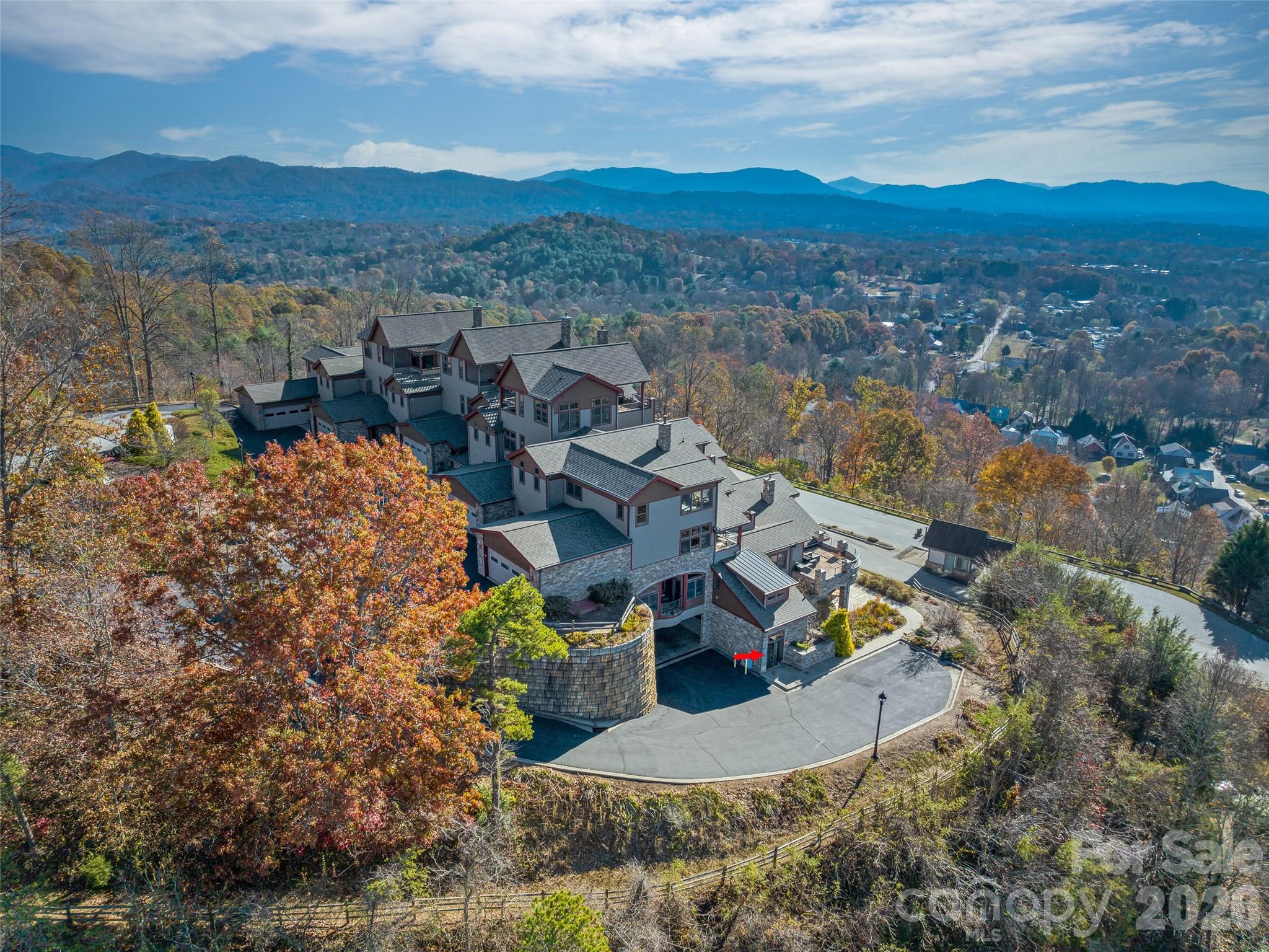 4 Chimney Crest Drive F Property Photo 1