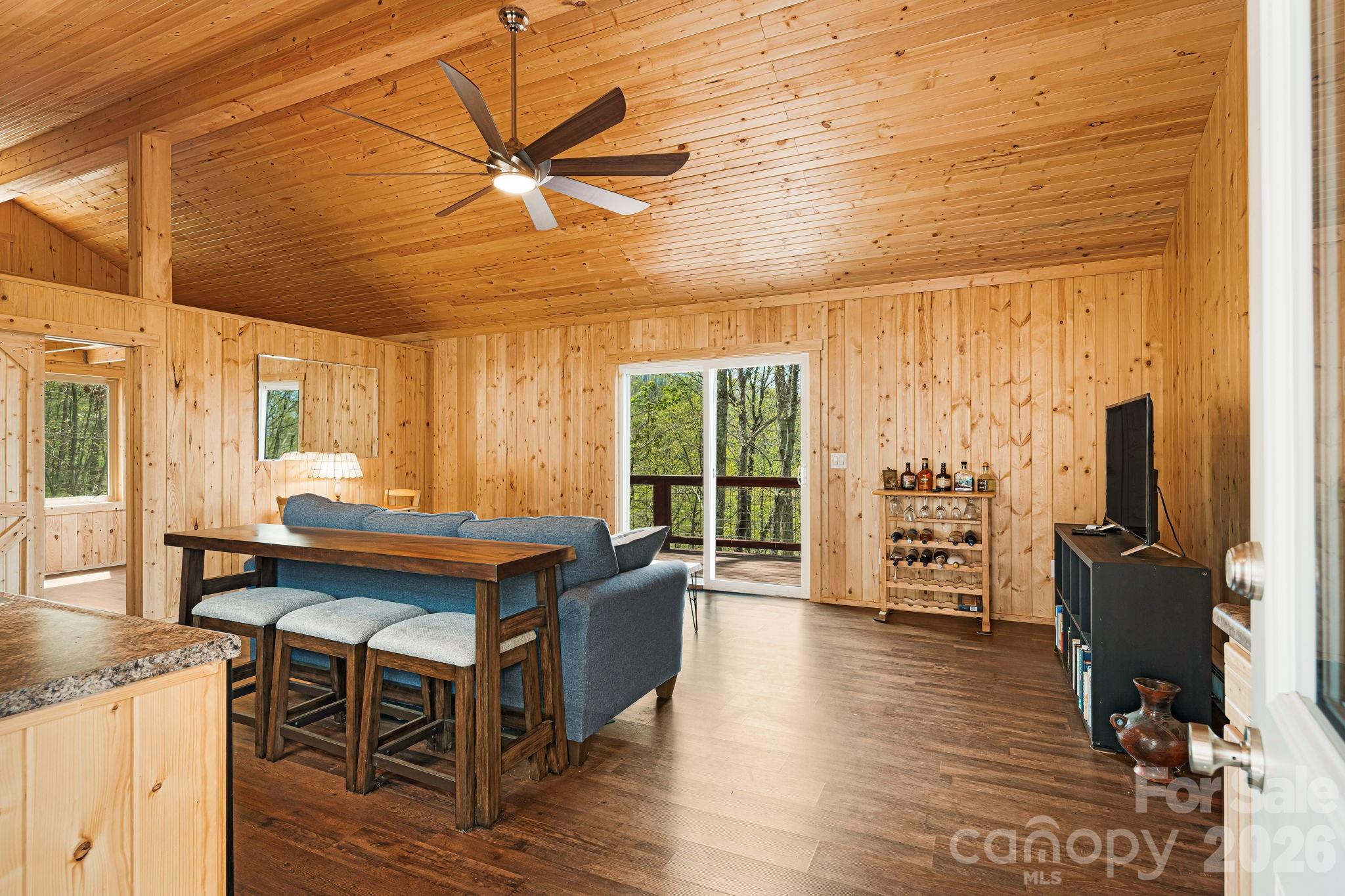 120 Wilderness Drive Property Photo 4