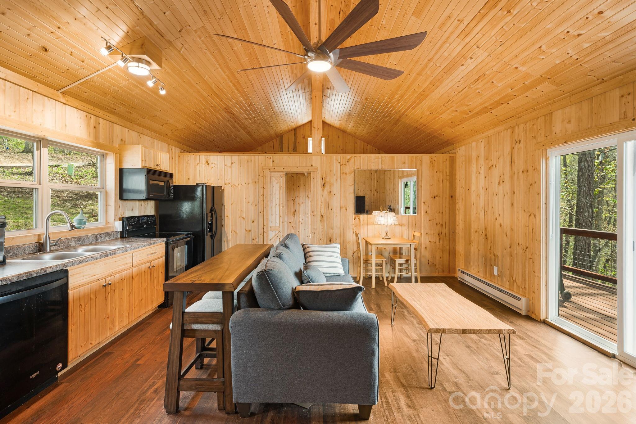 120 Wilderness Drive Property Photo 7