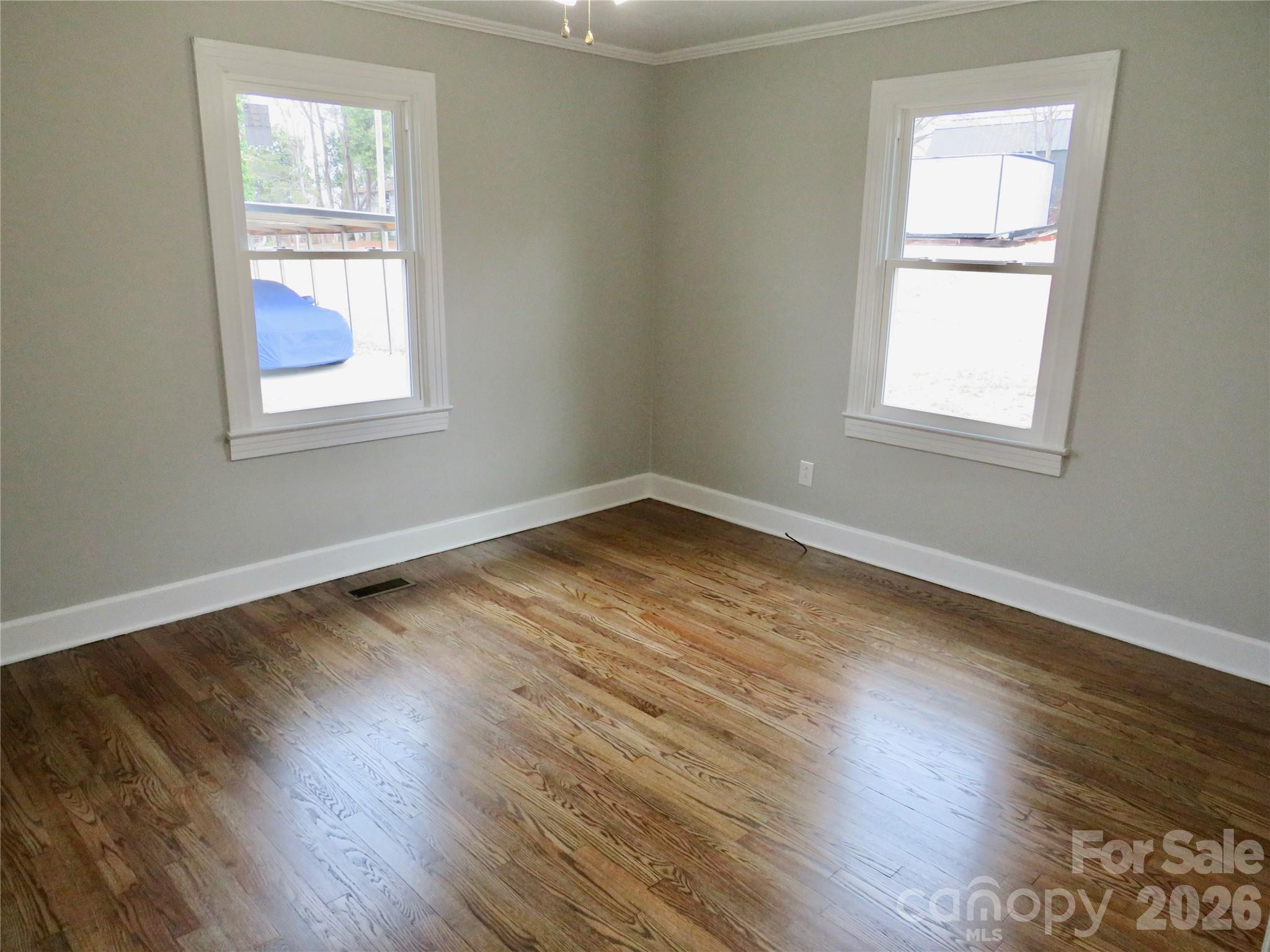 274 Georgia Street Property Photo 6