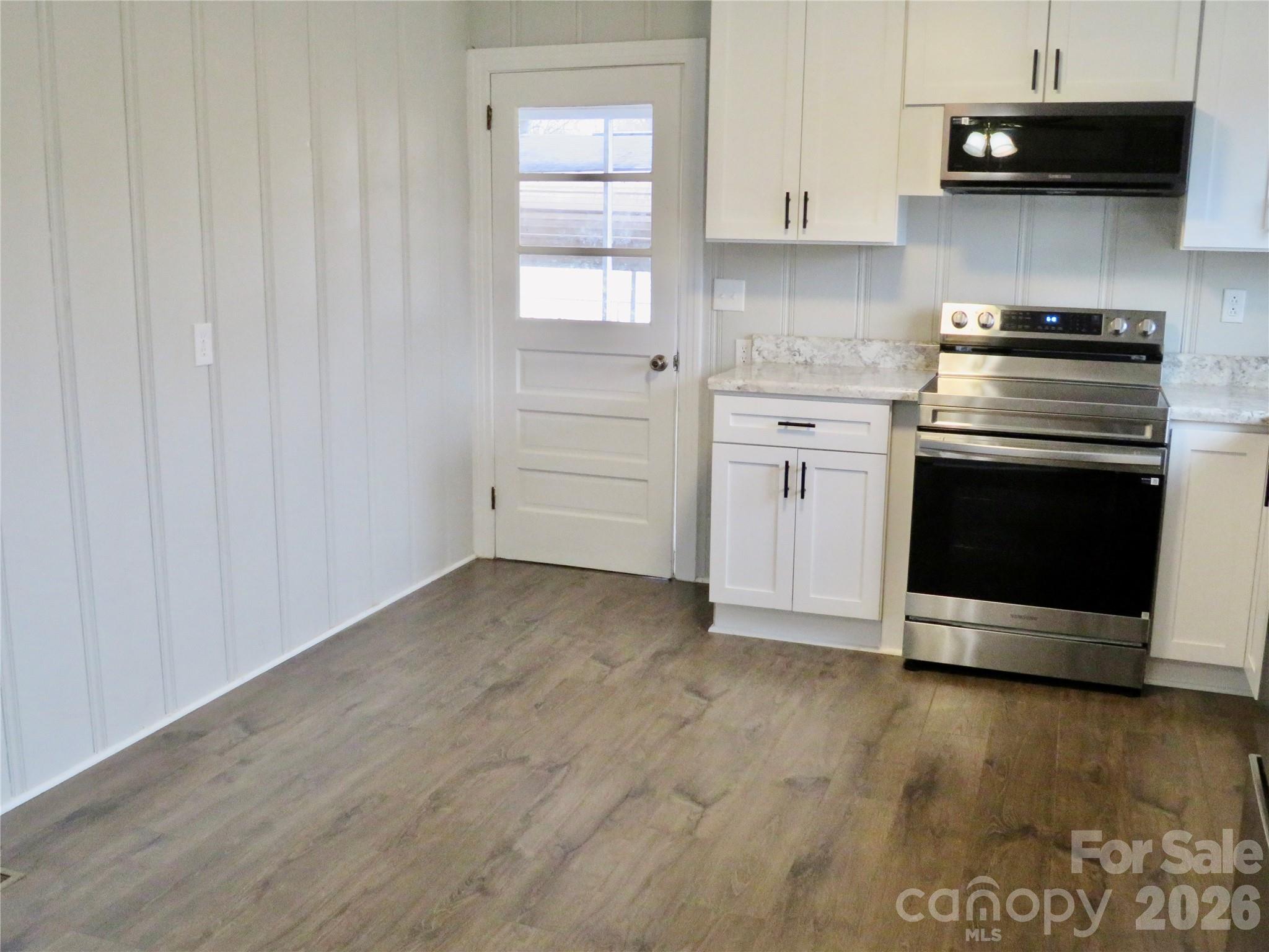 274 Georgia Street Property Photo 12