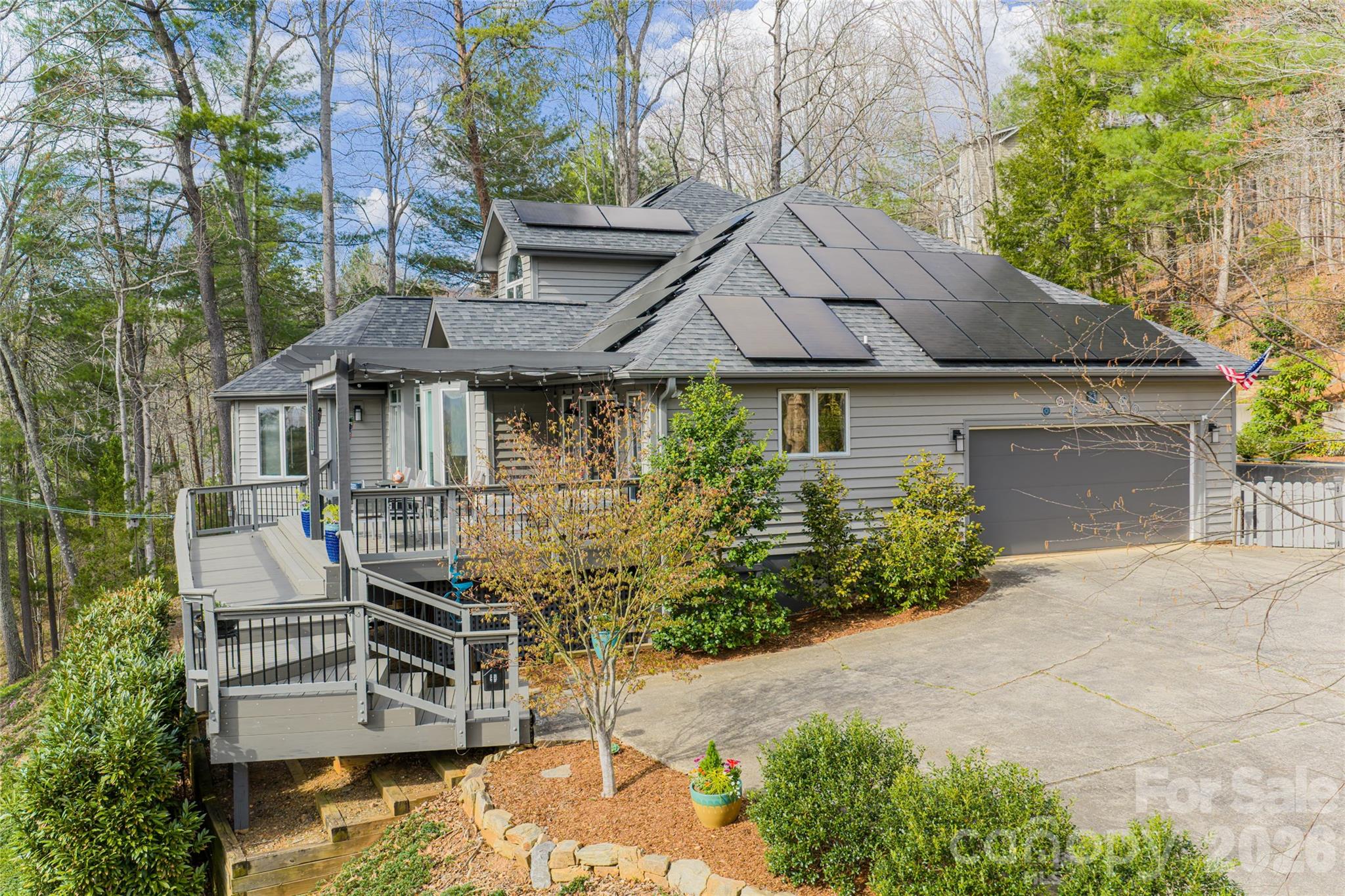 168 Skyview Circle Property Photo 7