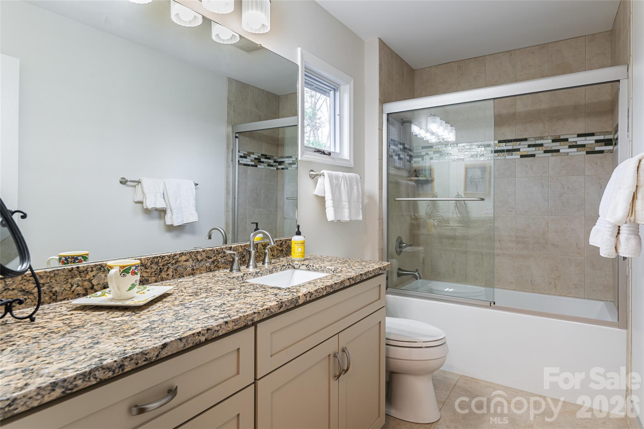 168 Skyview Circle Property Photo 31