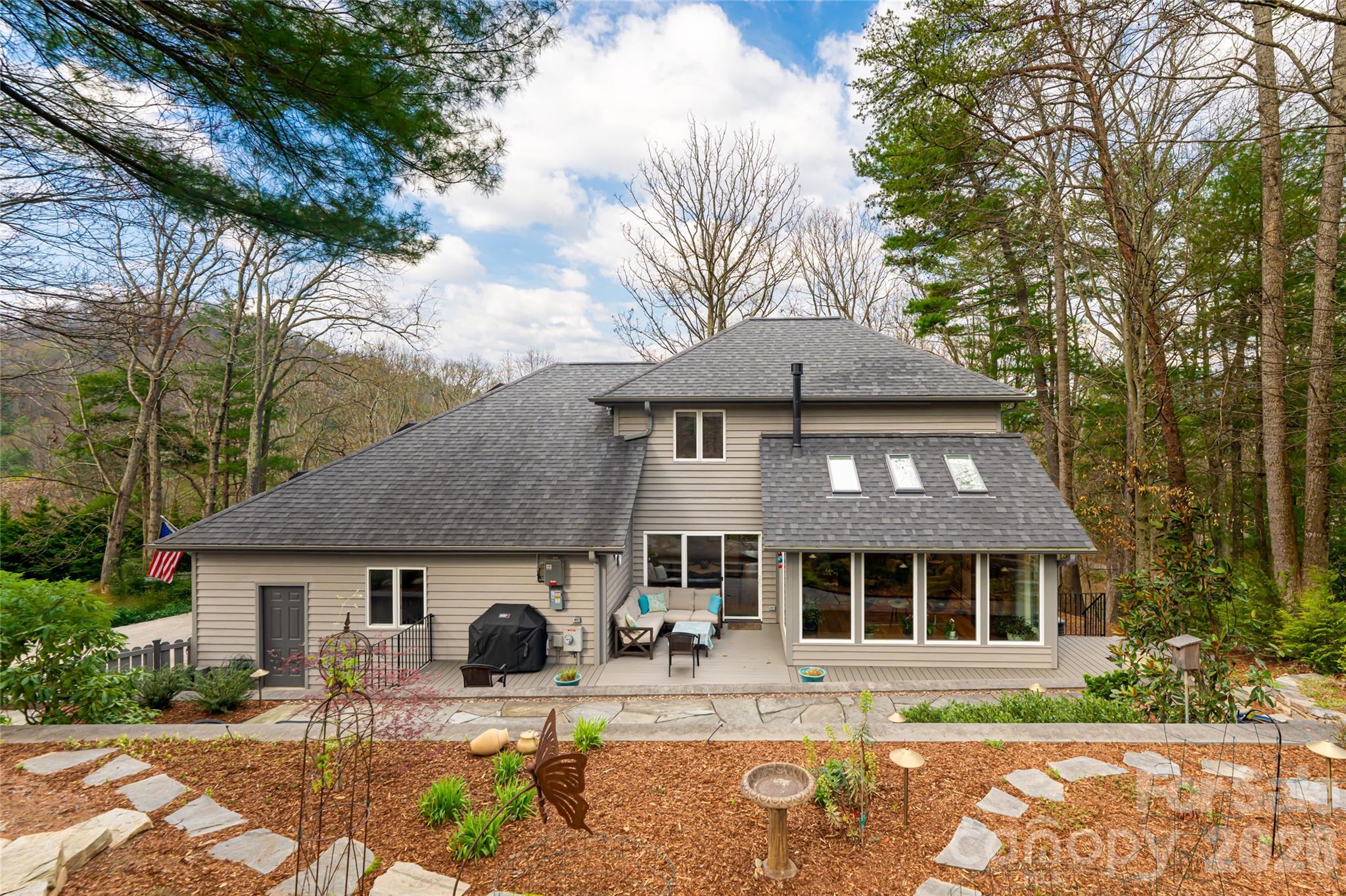 168 Skyview Circle Property Photo 46