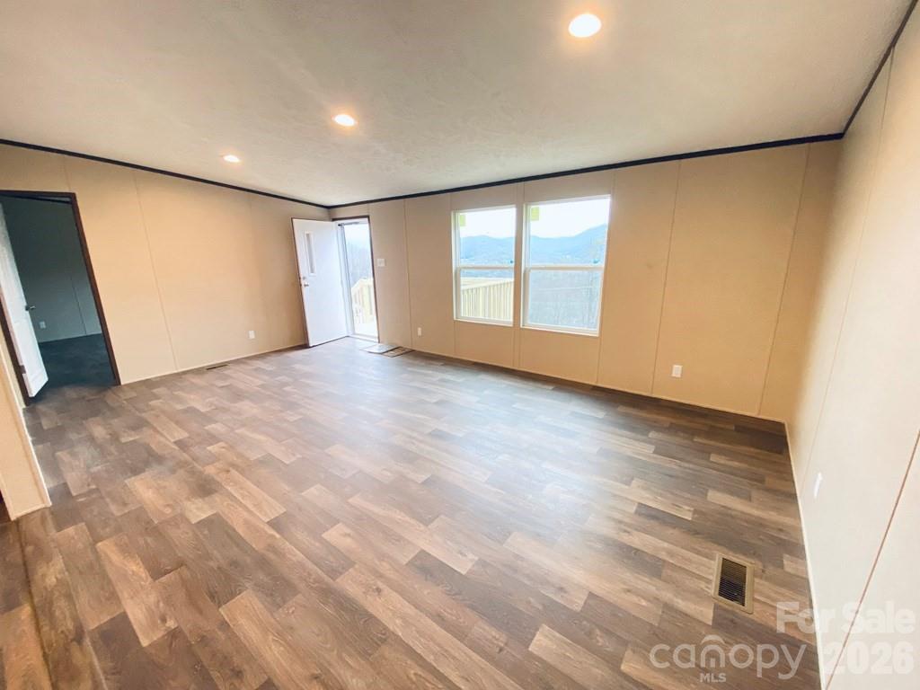 42 Nowhere Drive Property Photo 9
