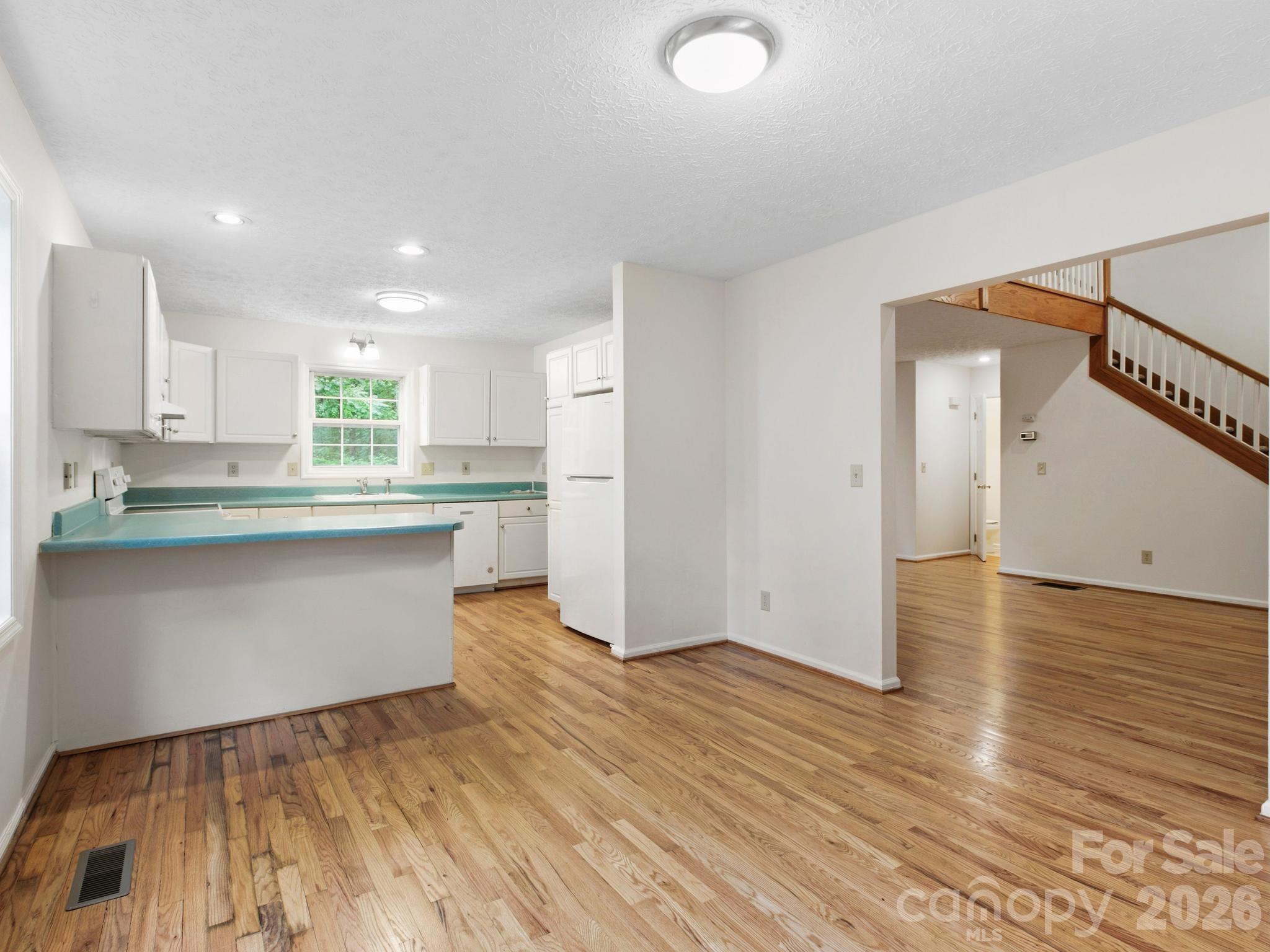 44 Leisure Mountain Road Property Photo 8