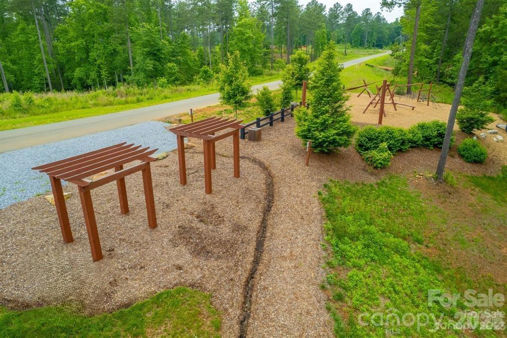 Tbd Windward Lane 33 Property Photo 24