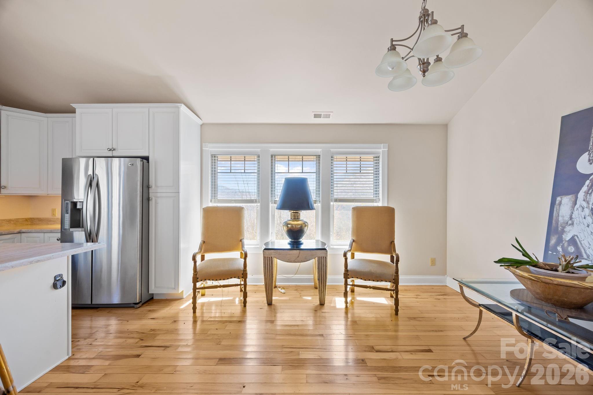 5 Lila Lane B Property Photo 10