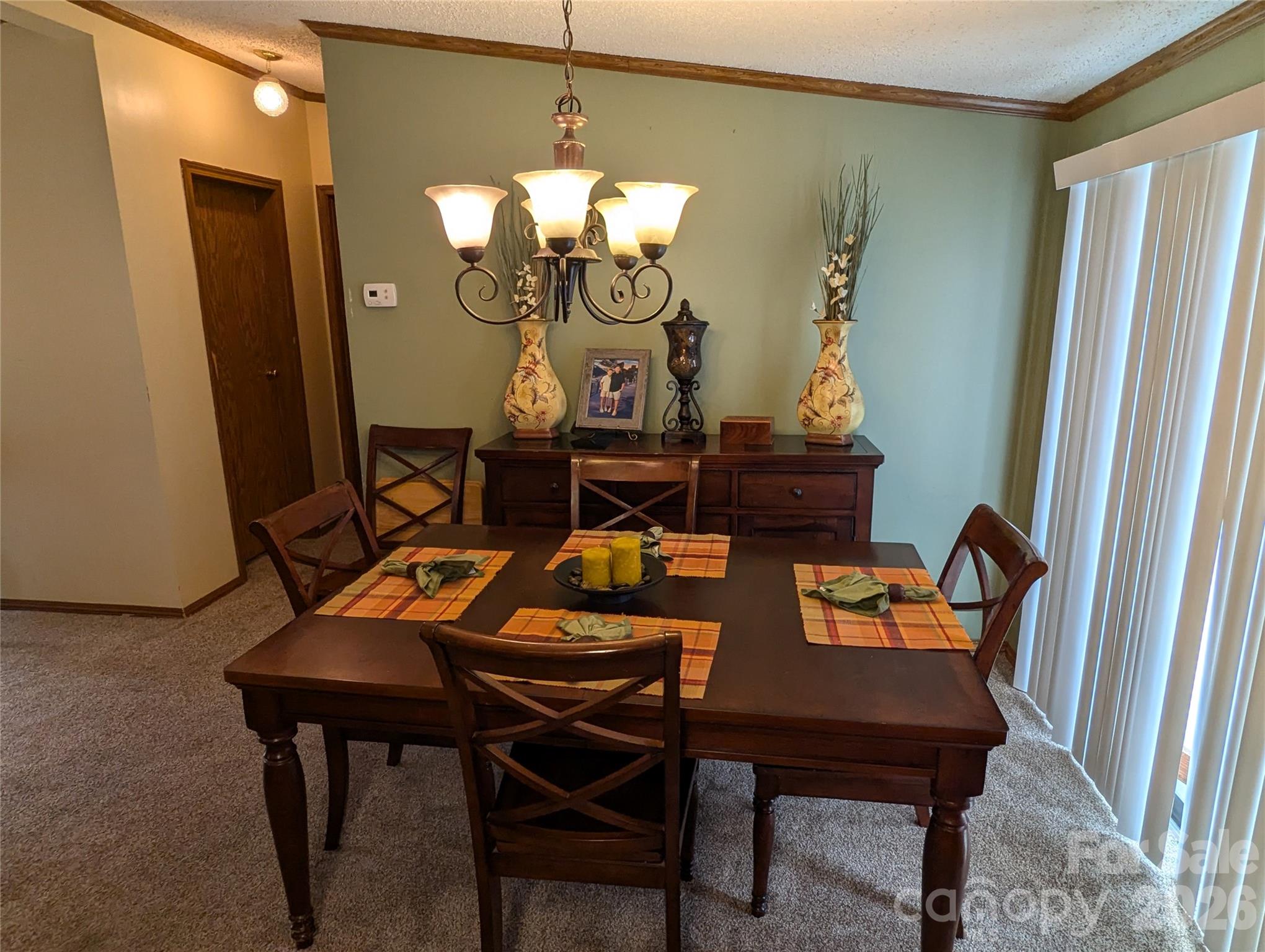6846 Potter Road Property Photo 6
