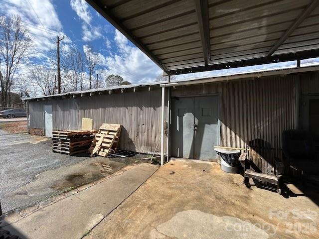 203 E 29th Street Property Photo 12