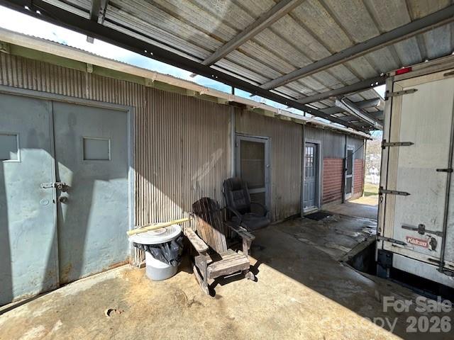 203 E 29th Street Property Photo 13