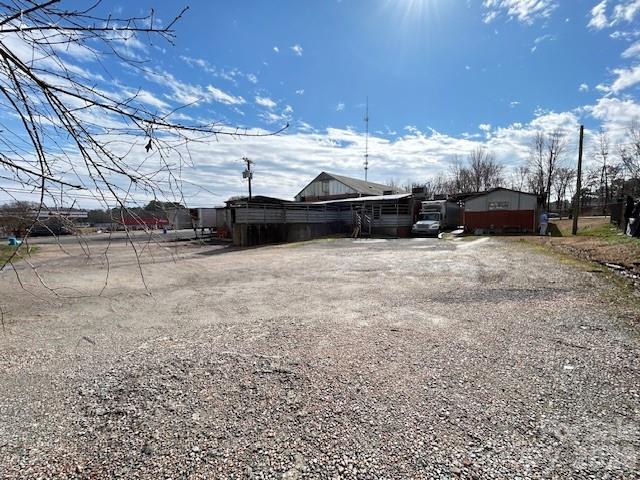 203 E 29th Street Property Photo 15