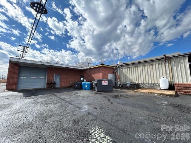203 E 29th Street Property Photo 17