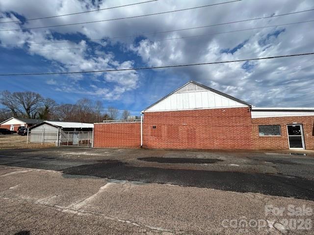 203 E 29th Street Property Photo 19