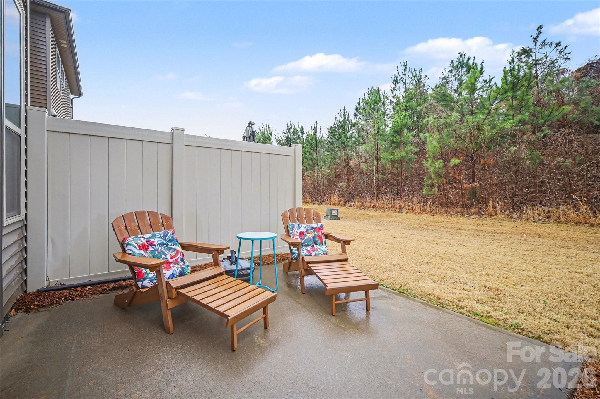 1008 Archibald Avenue Property Photo 12