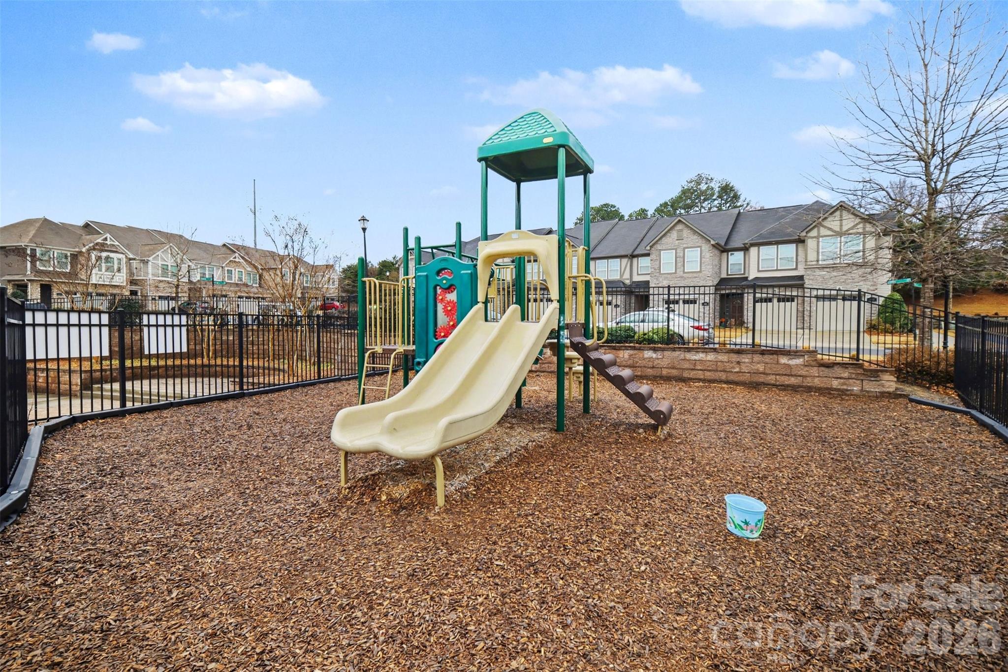 1008 Archibald Avenue Property Photo 14