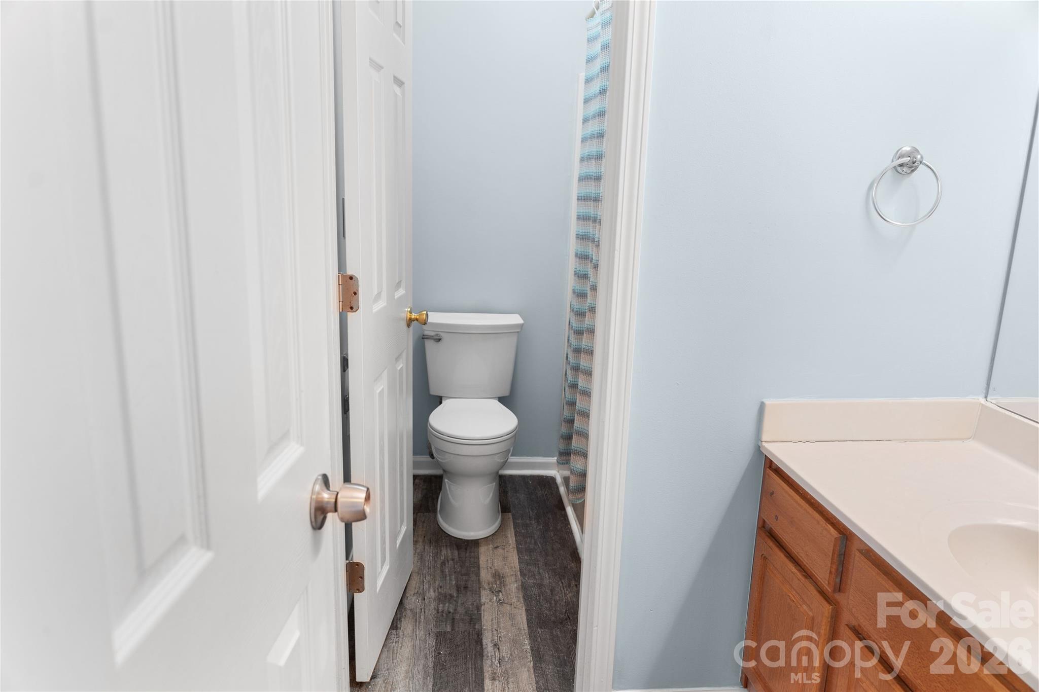3113 Queensdale Drive Property Photo 10