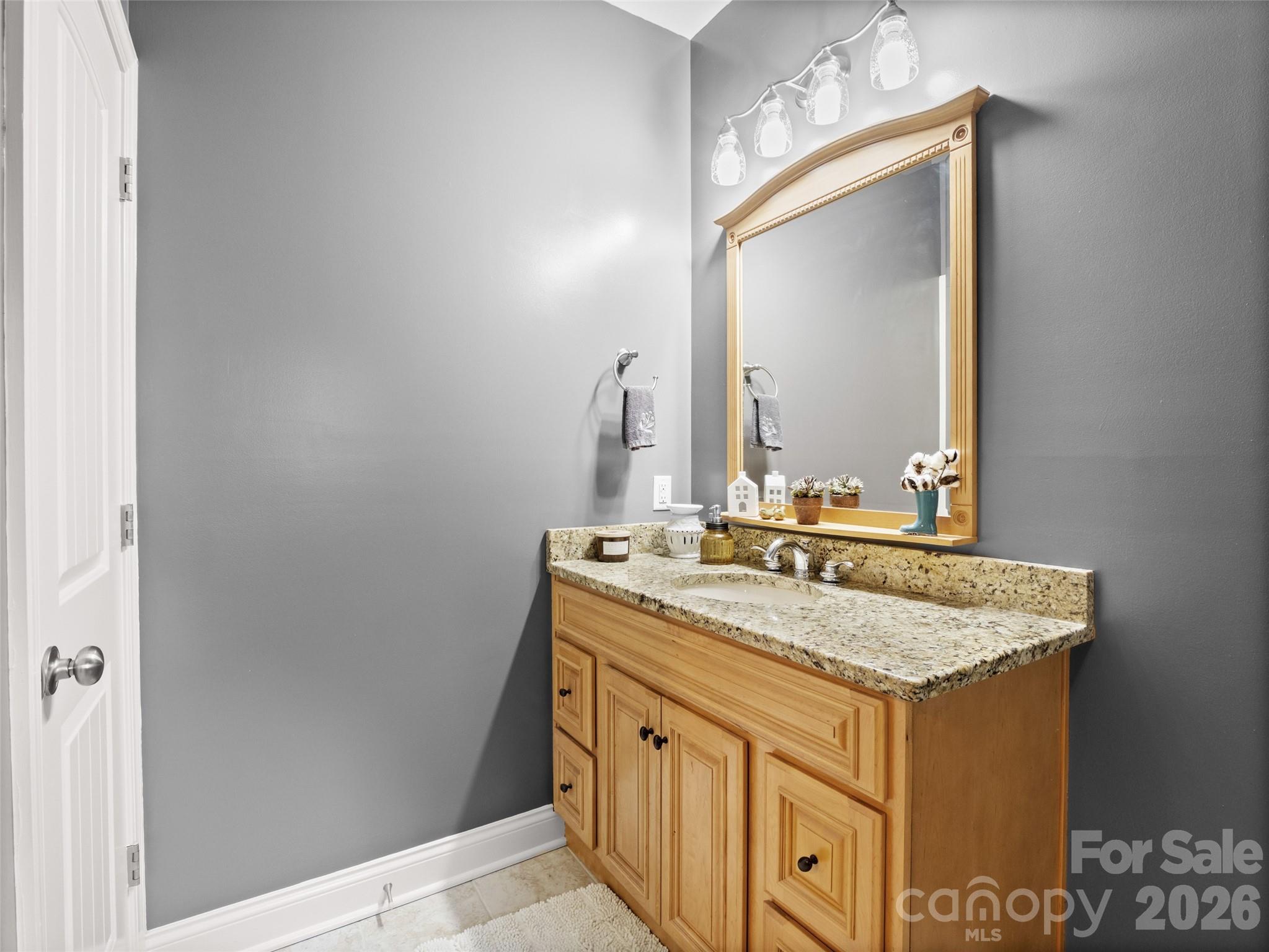 21 Jeff Drive Property Photo 11