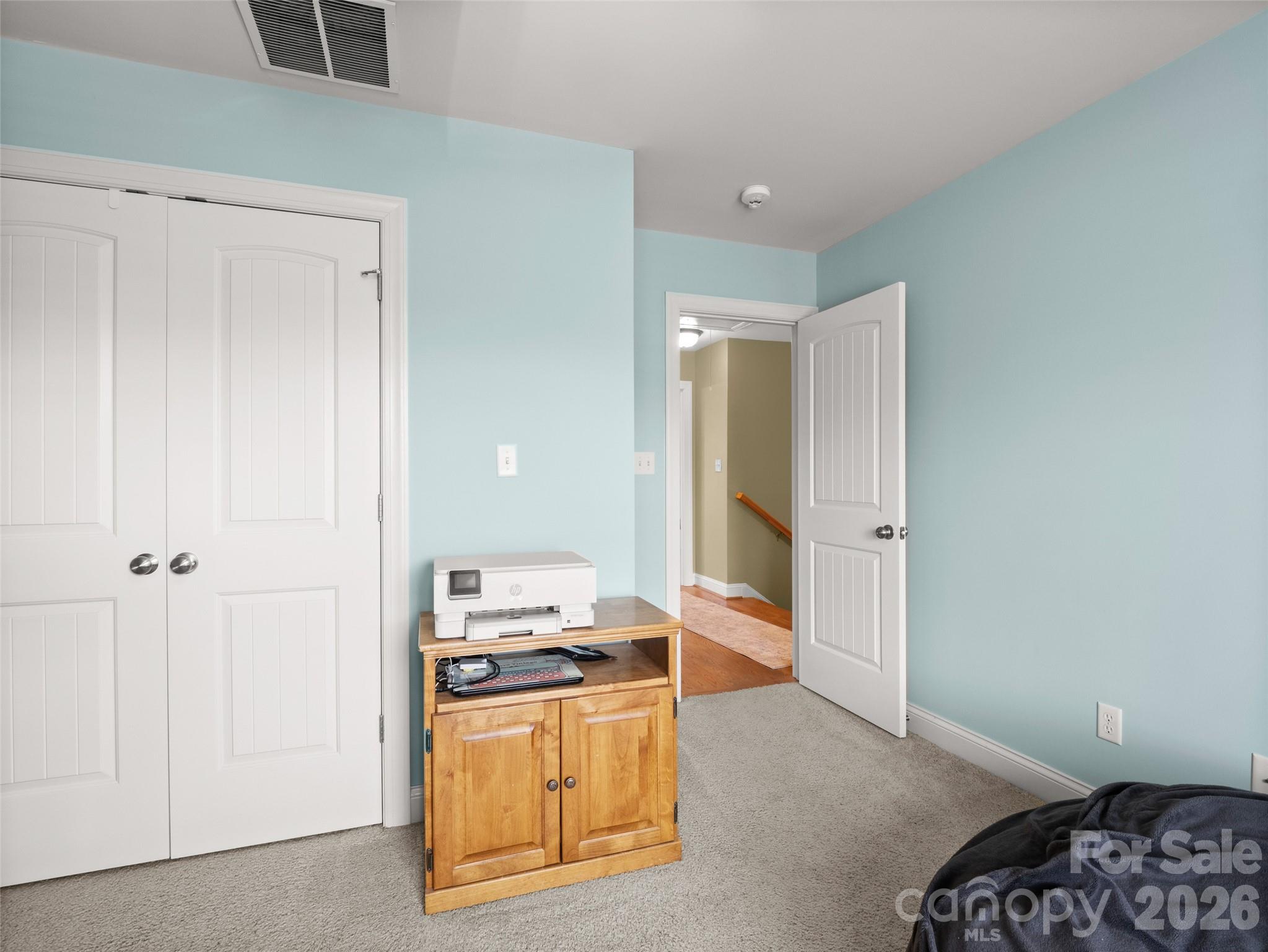 21 Jeff Drive Property Photo 31