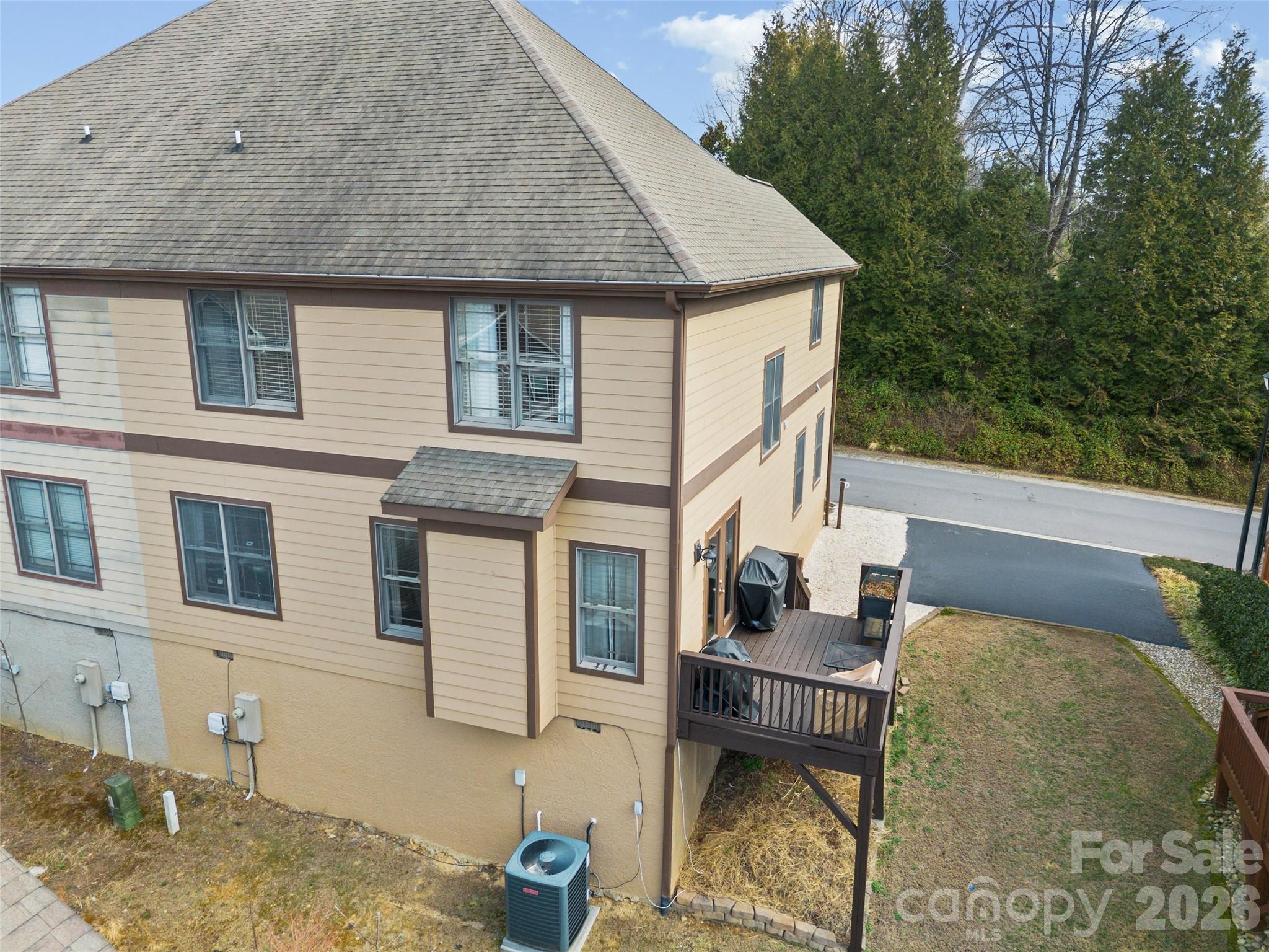 21 Jeff Drive Property Photo 35