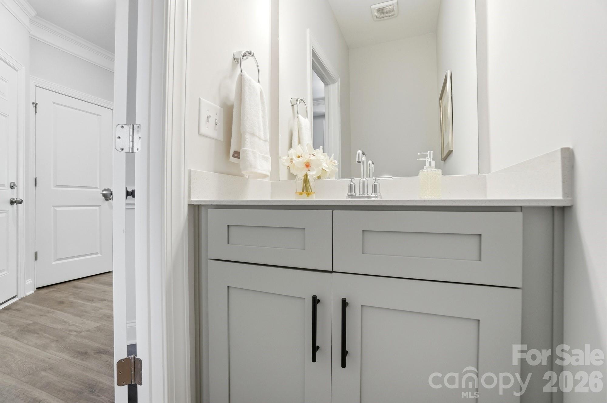 4347 Black Court Property Photo 6