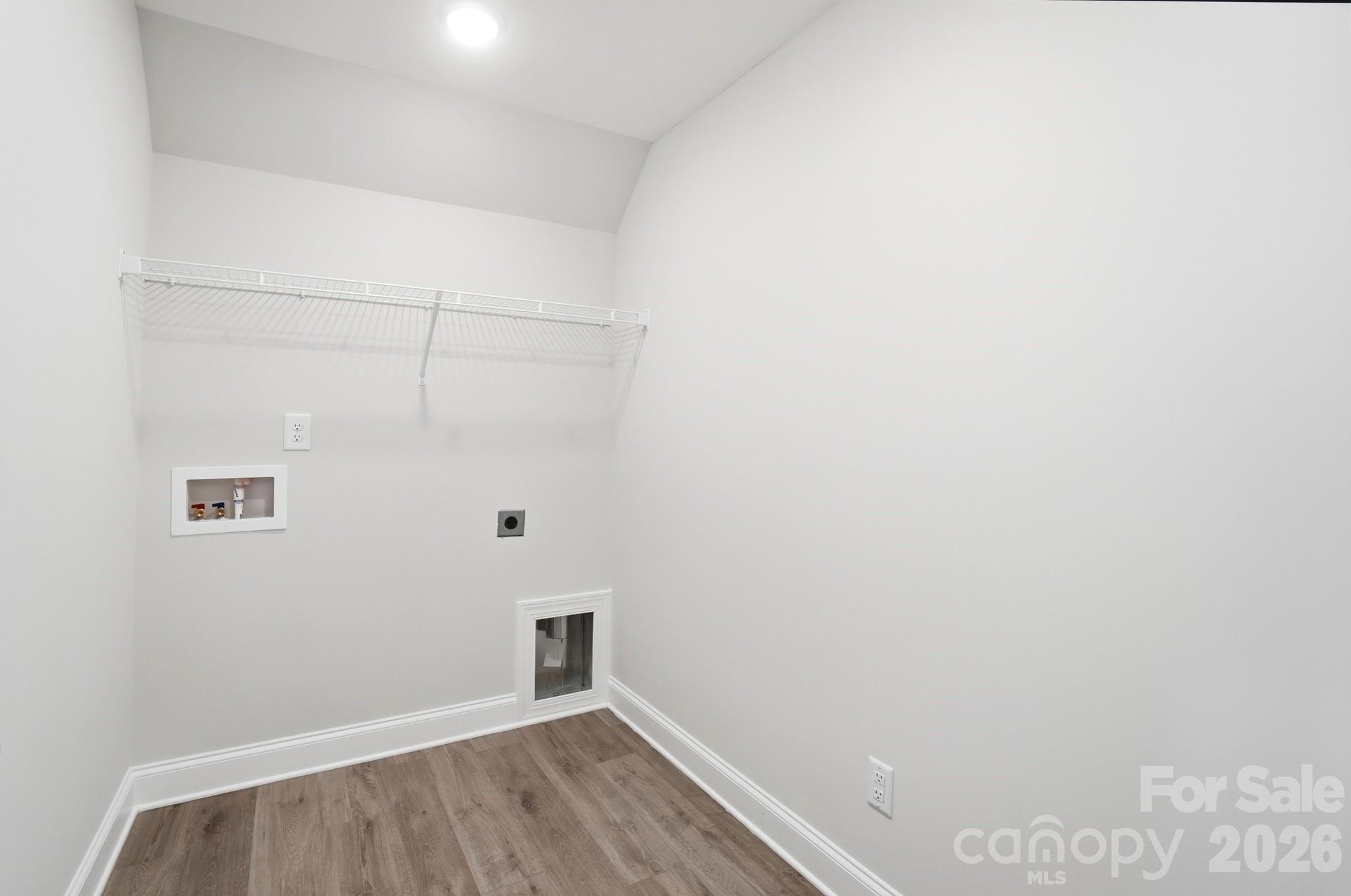 4347 Black Court Property Photo 45