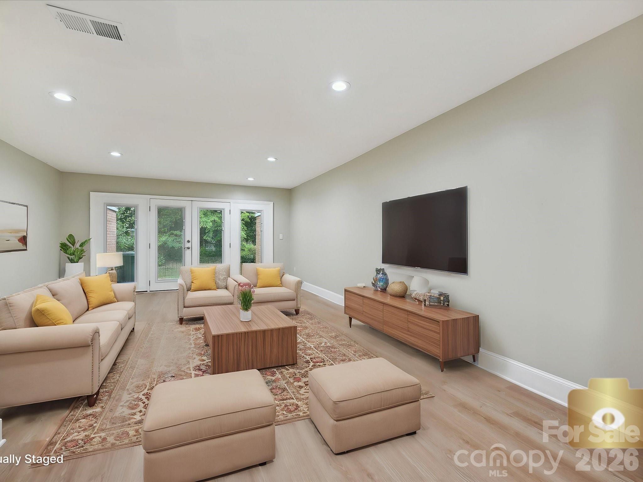 7004 Quail Hill Road Property Photo 3