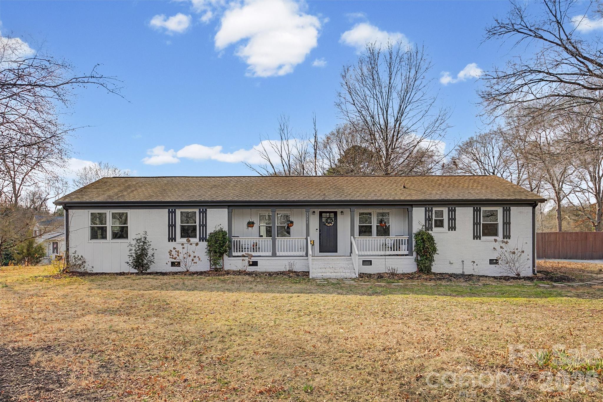 3790 Rogers Circle Property Photo 1