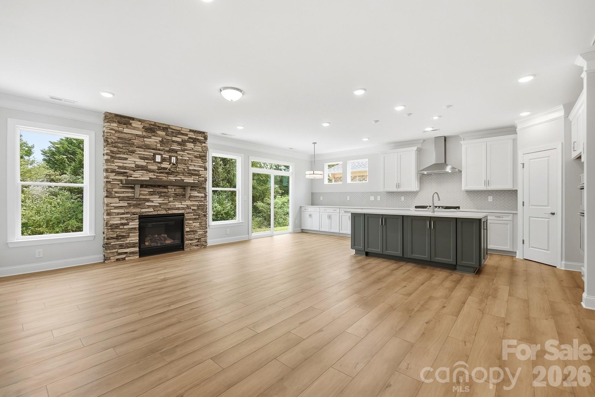 3050 Constitution Lane Property Photo 6