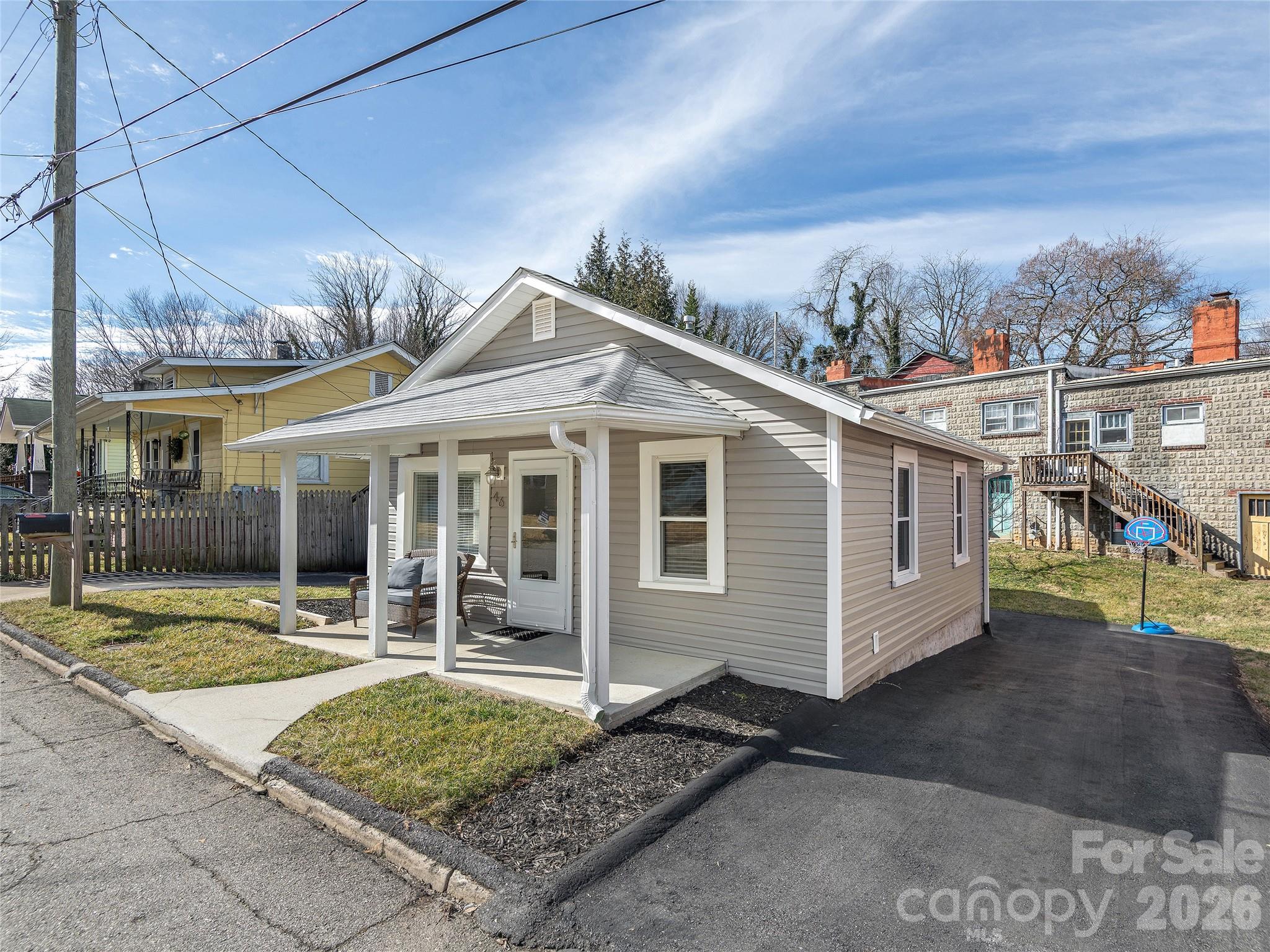 46 Jarrett Street Property Photo 2
