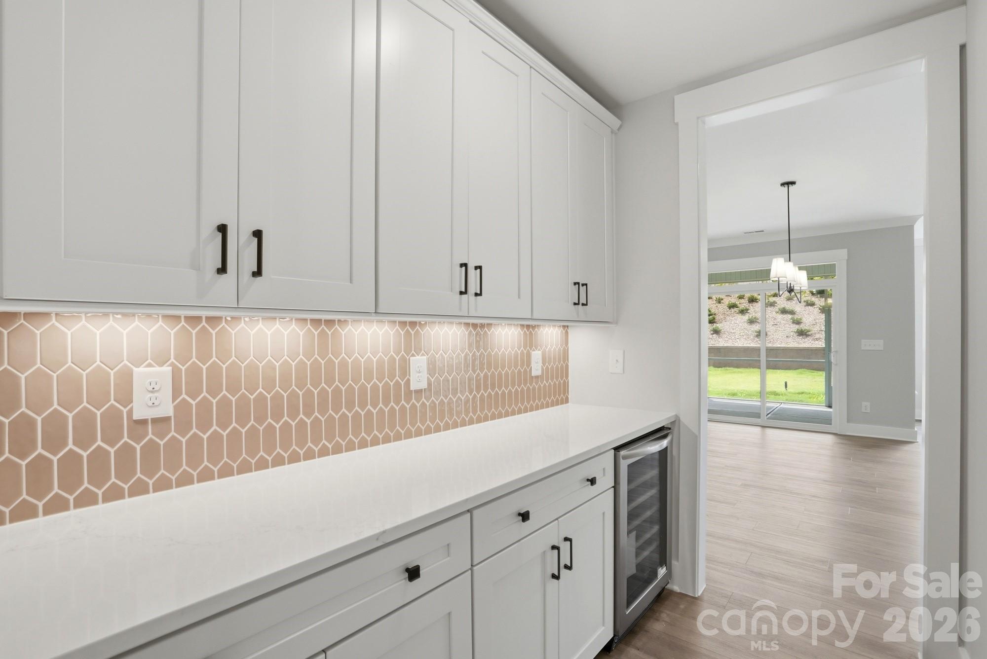 5062 Mclaughlin Loop Property Photo 7