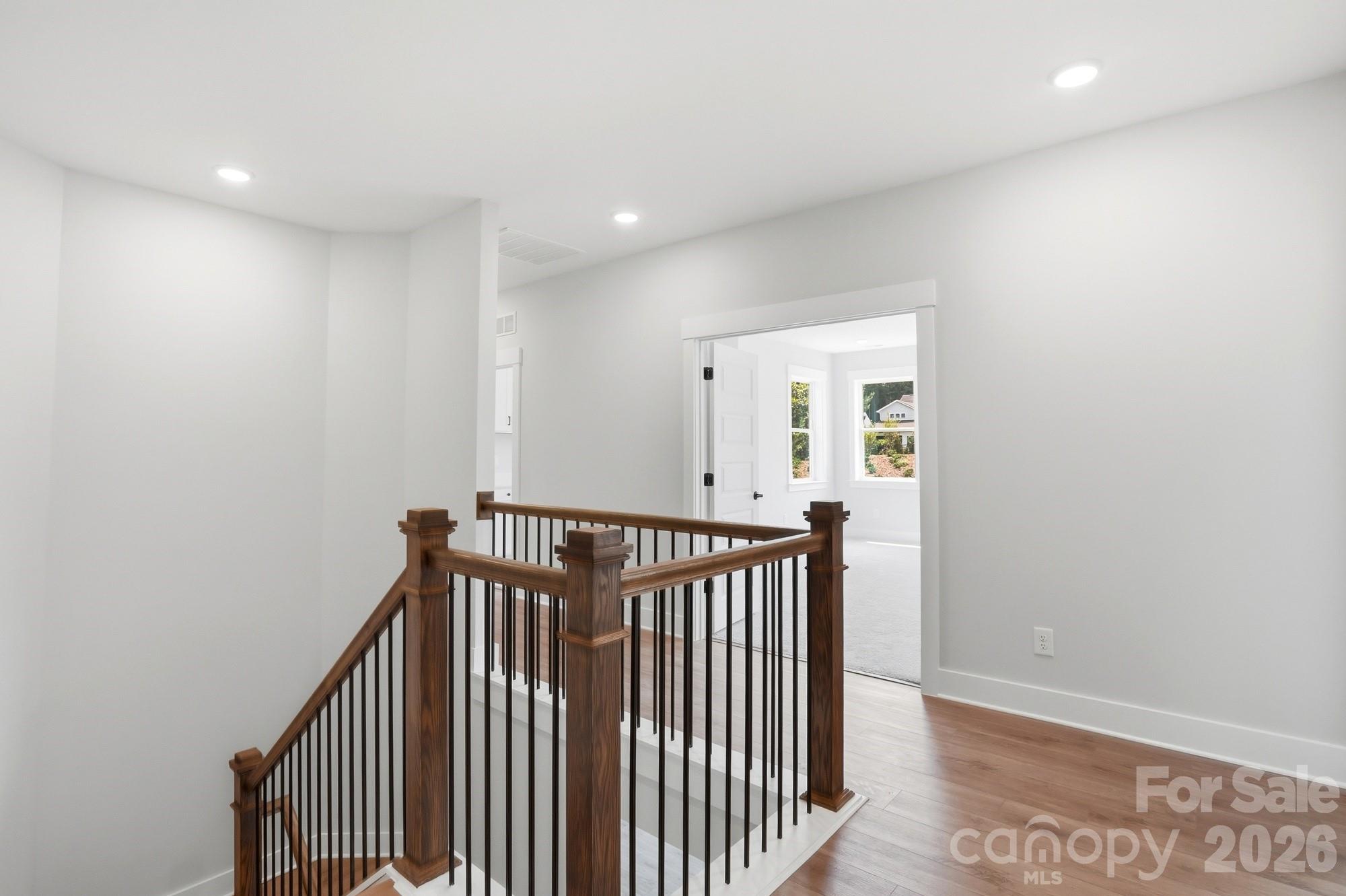 5062 Mclaughlin Loop Property Photo 20