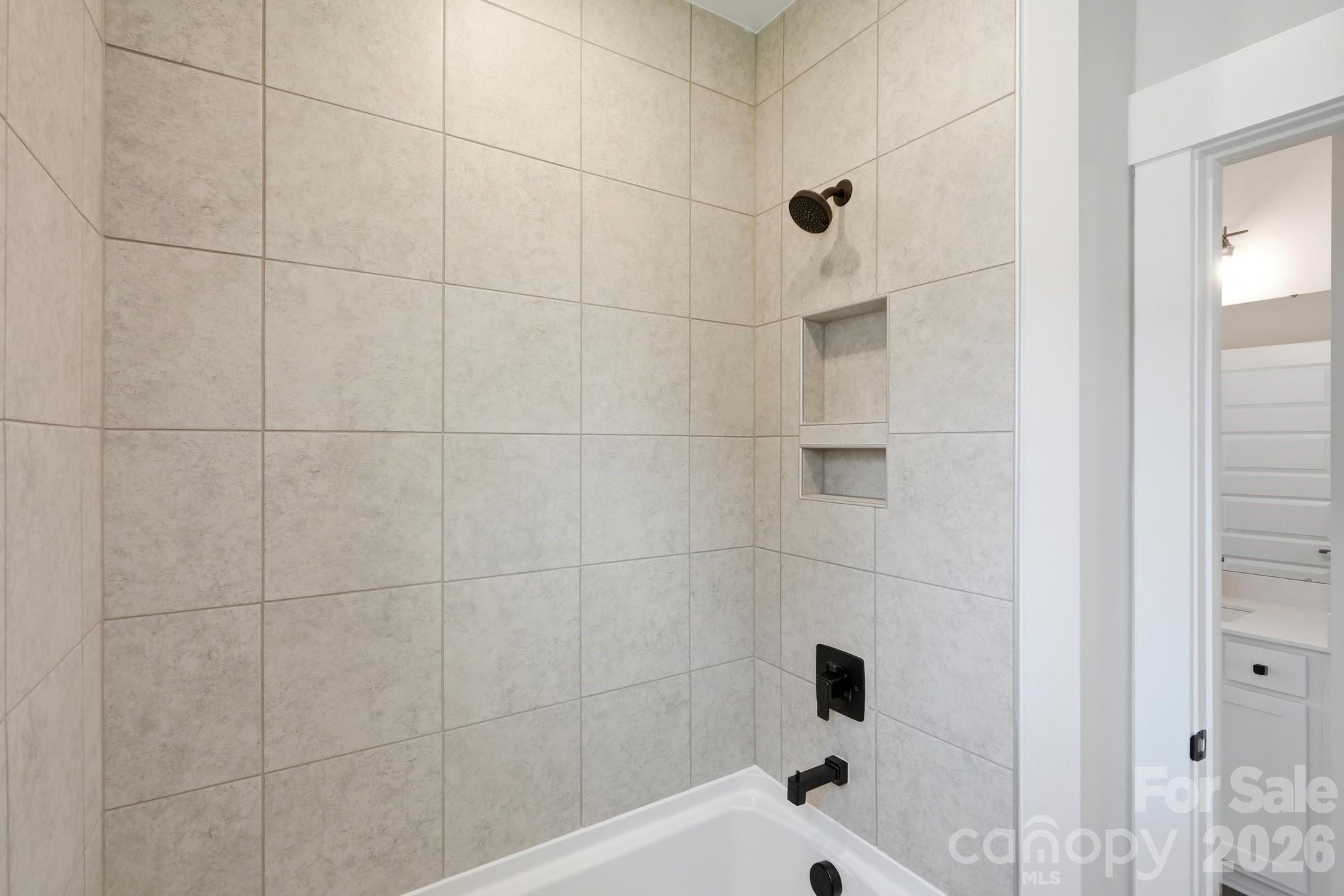 5062 Mclaughlin Loop Property Photo 35