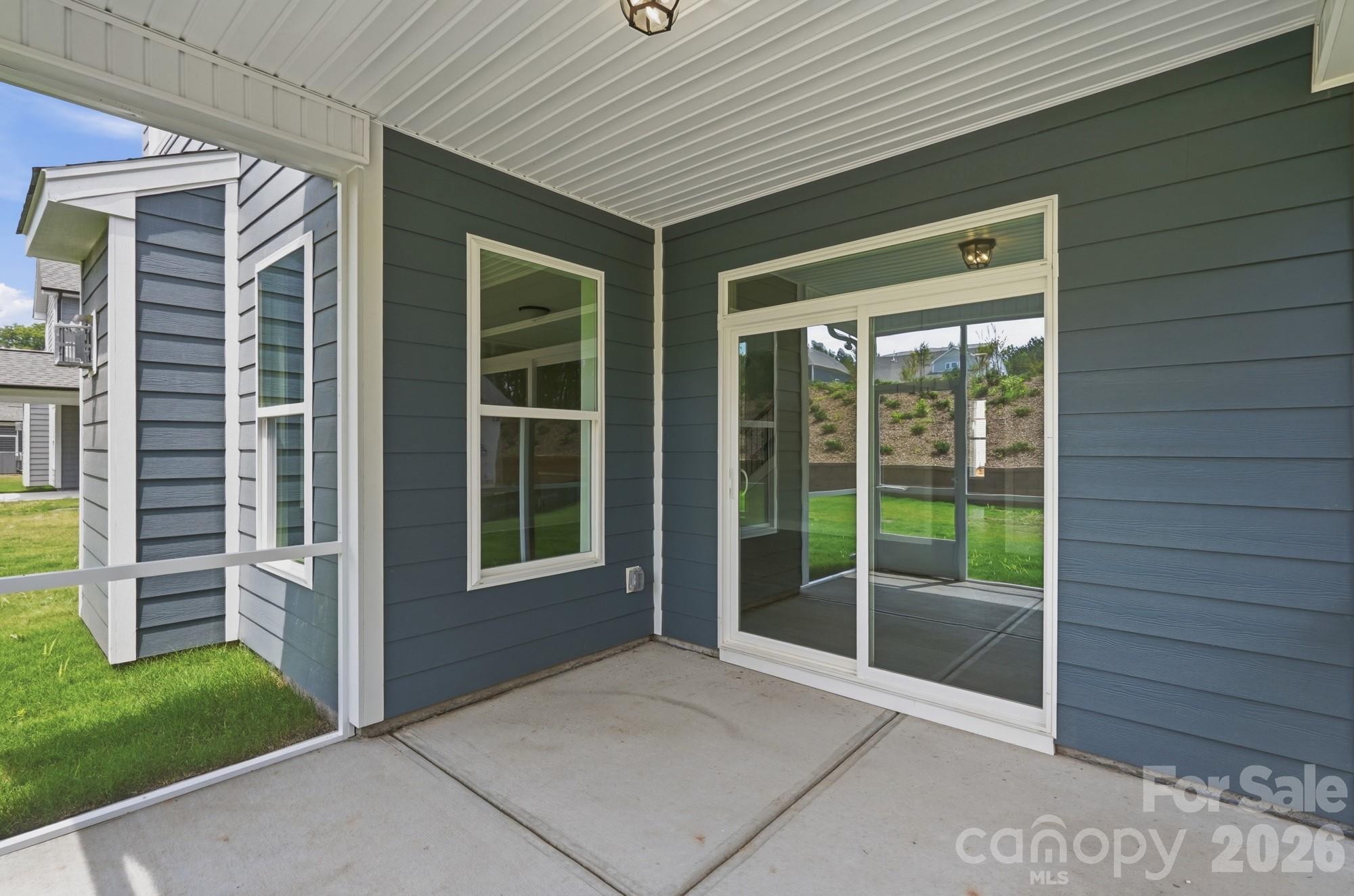 5062 Mclaughlin Loop Property Photo 44