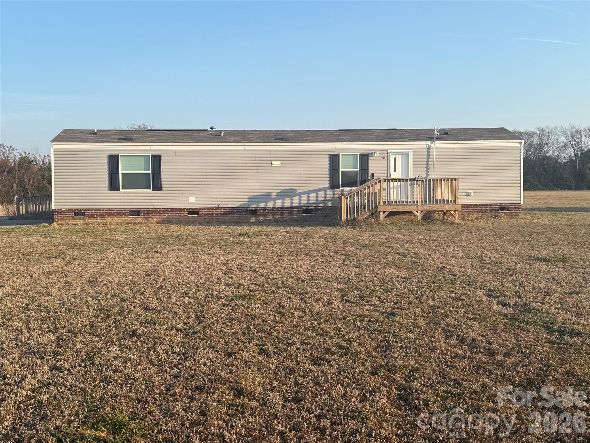 2100 E Main Street Property Photo 1