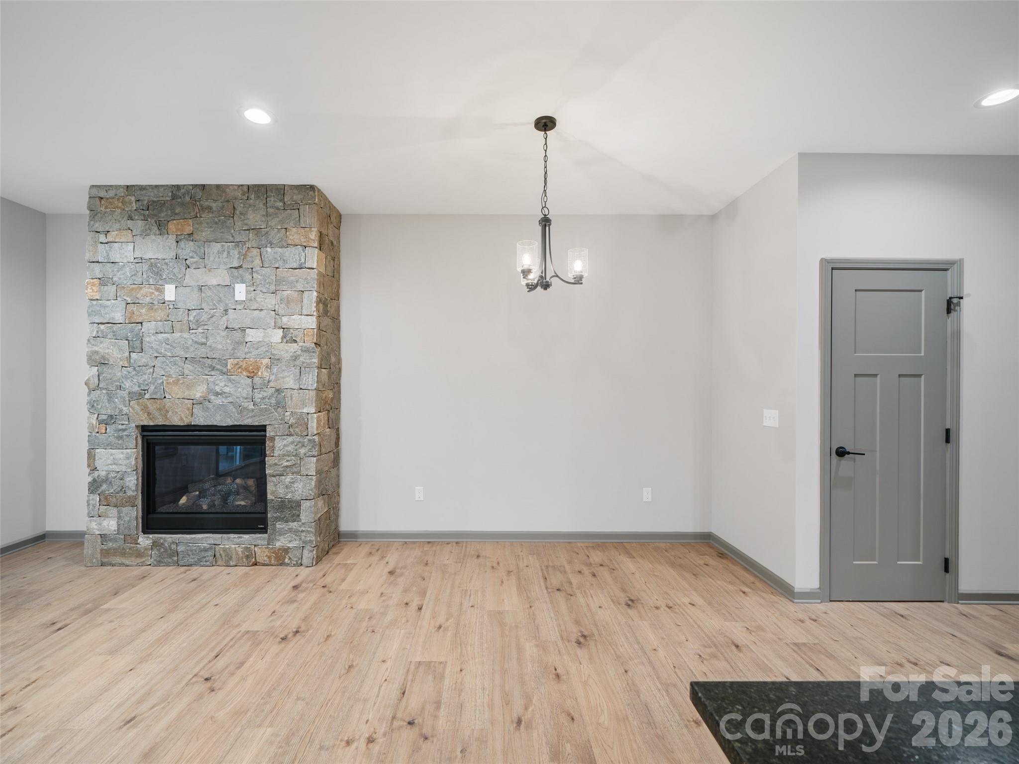 100 Red Twig Lane Unit 102 Property Photo 12