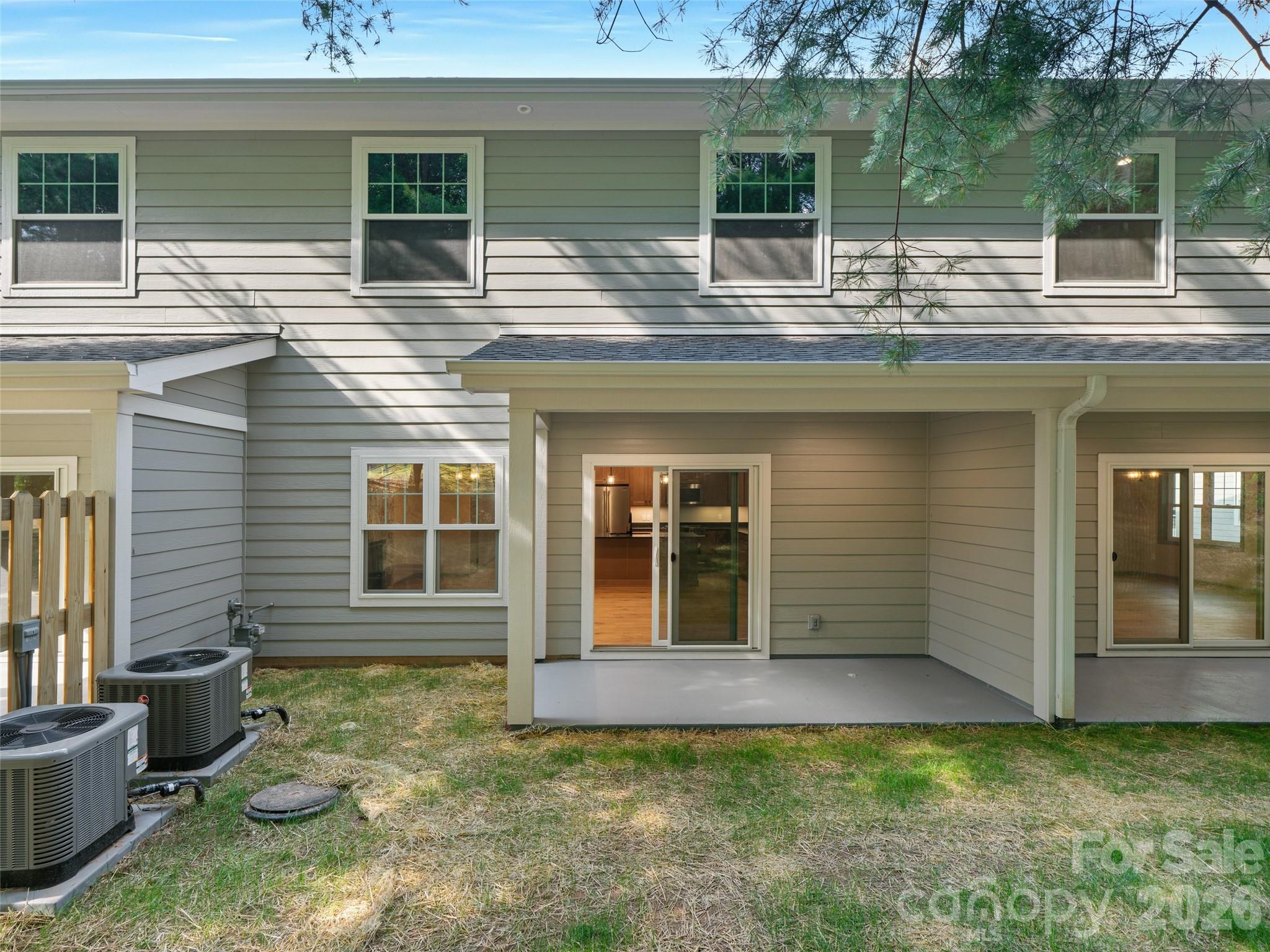 100 Red Twig Lane Unit 102 Property Photo 15