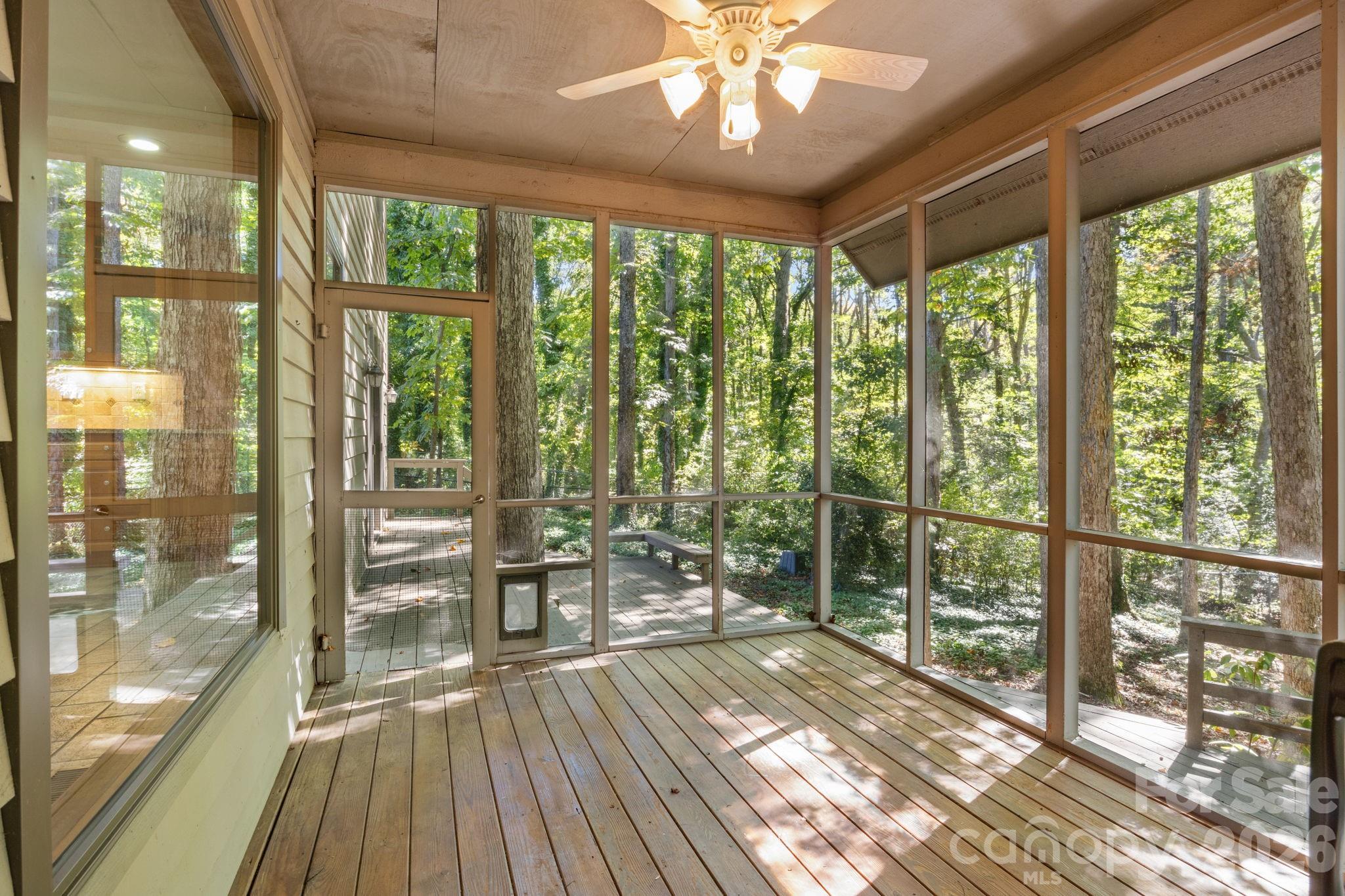 19322 Yachtman Drive Property Photo 40