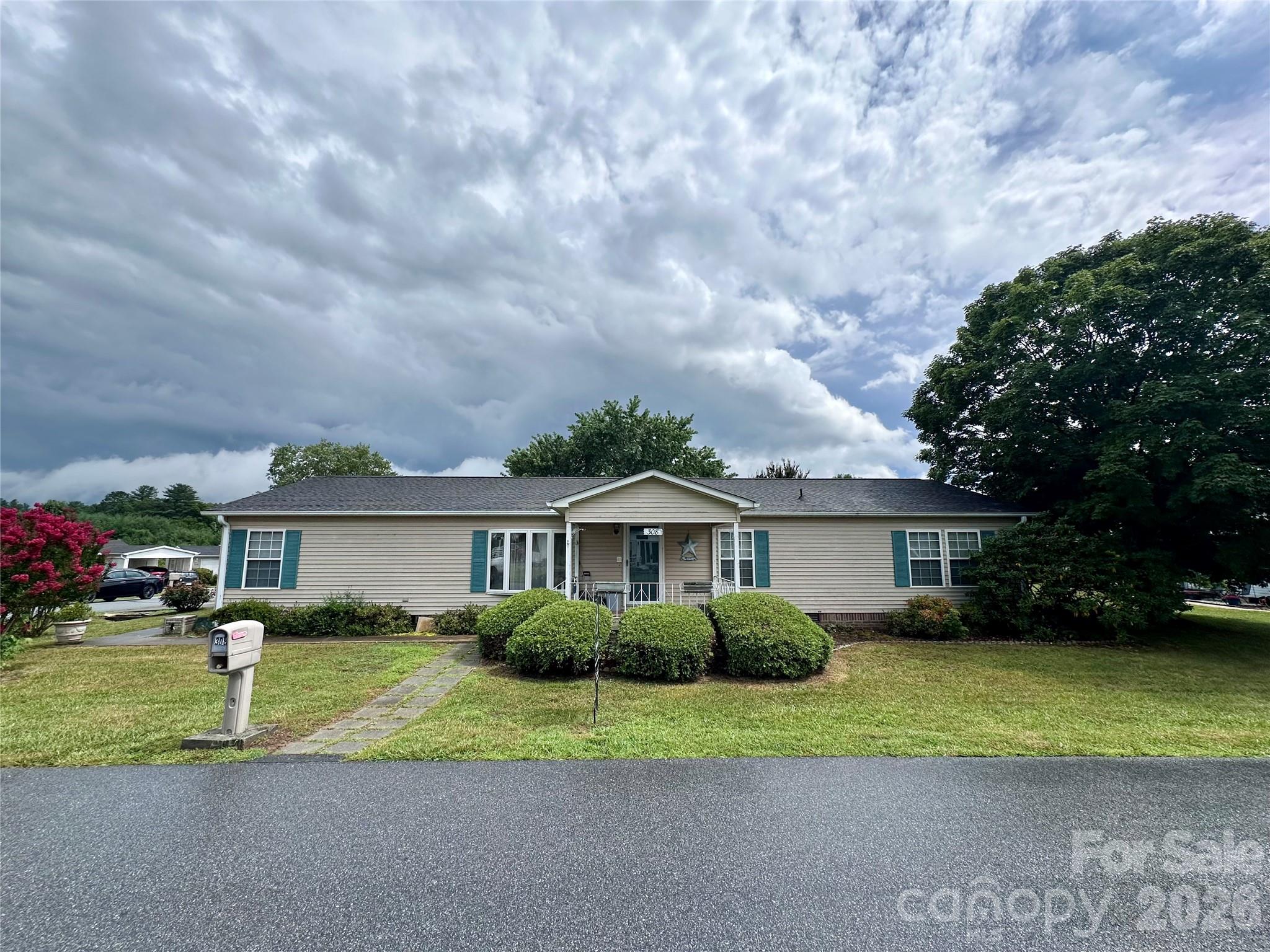 308 Riverwind Drive Property Photo 1