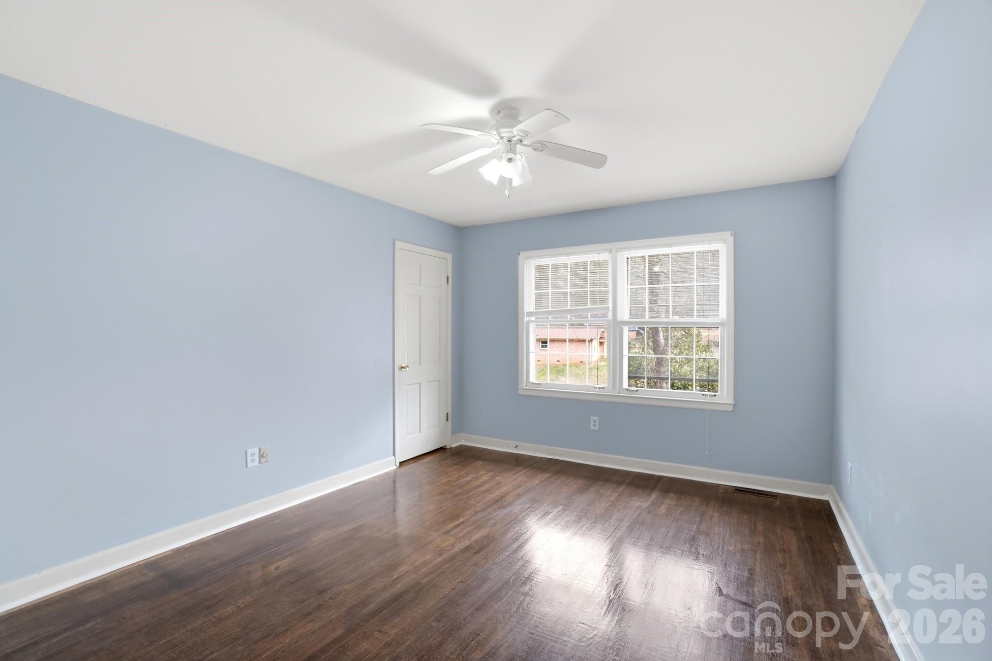 6803 Pencade Lane Property Photo 13