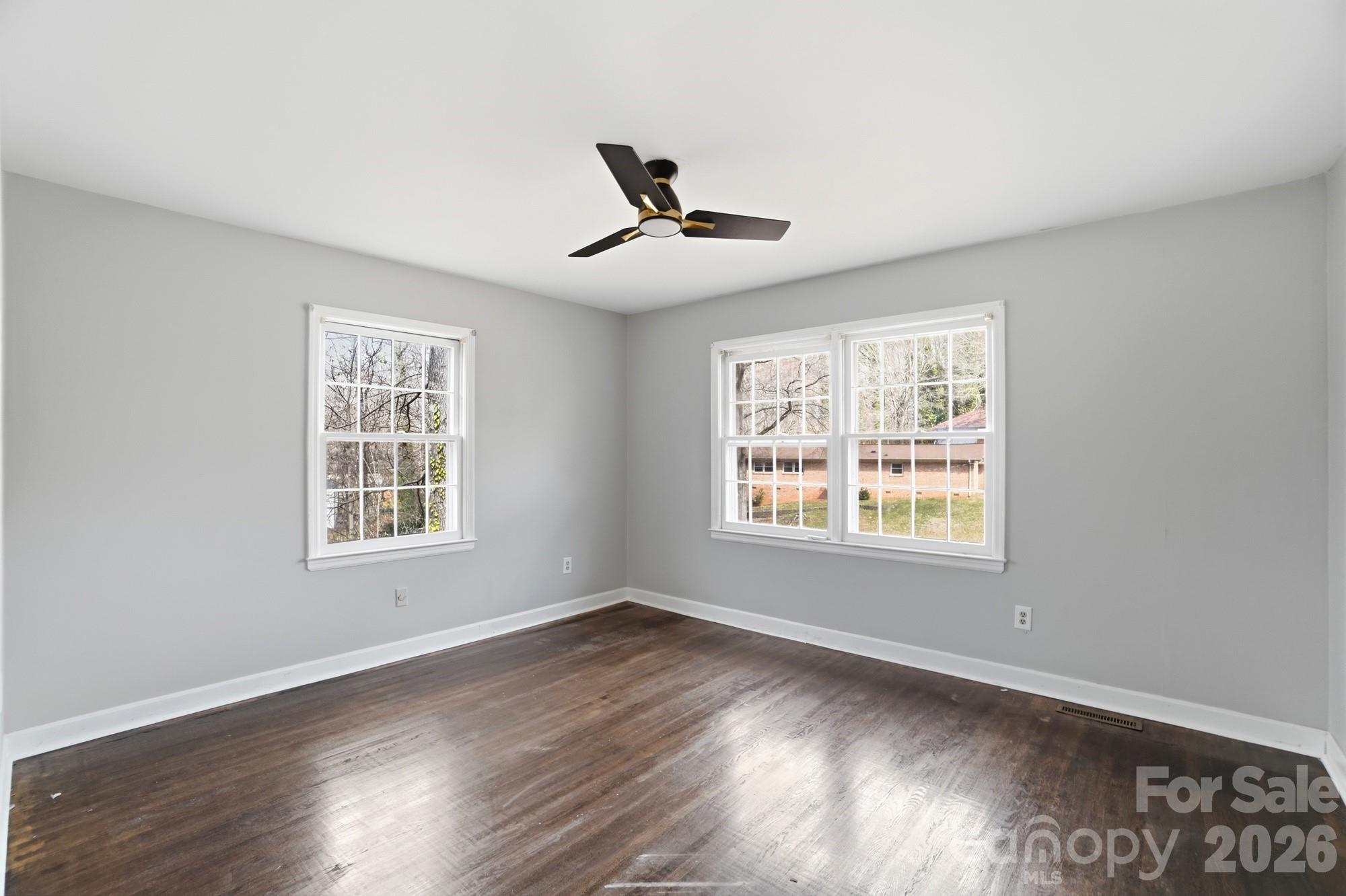 6803 Pencade Lane Property Photo 14