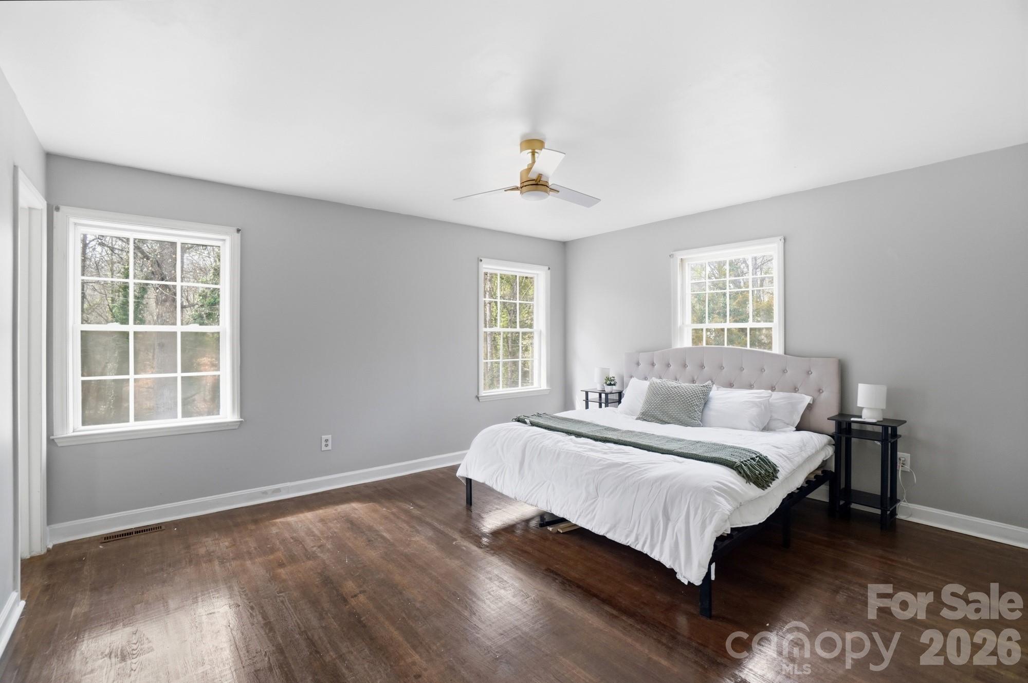 6803 Pencade Lane Property Photo 18