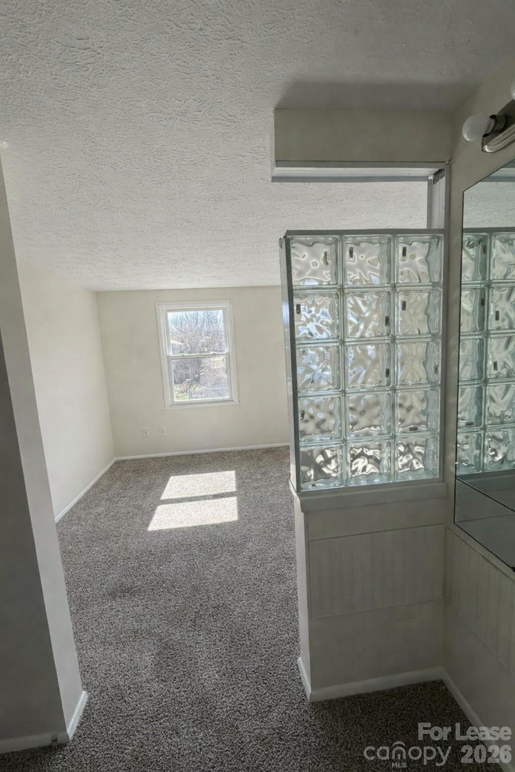 9432 Lexington Circle G Property Photo 23